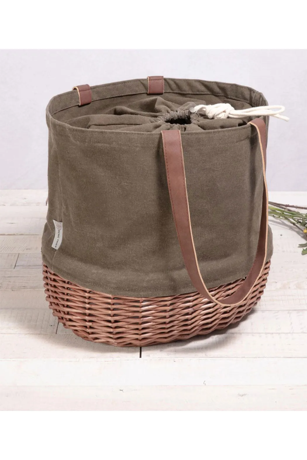 Canvas & Basket Tote