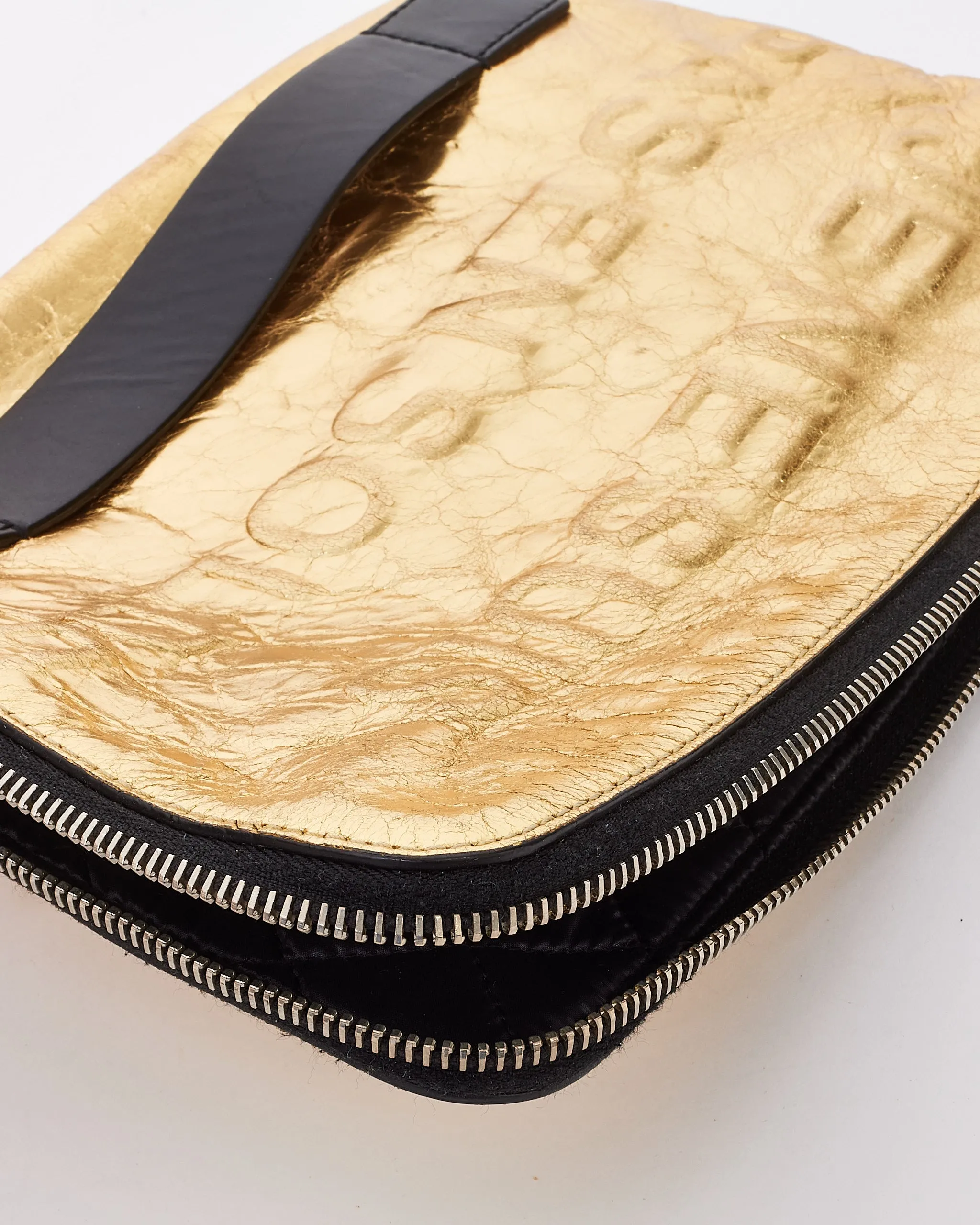 Chanel Gold Metallic Large Je Ne Suis Pas En Solde O-Case