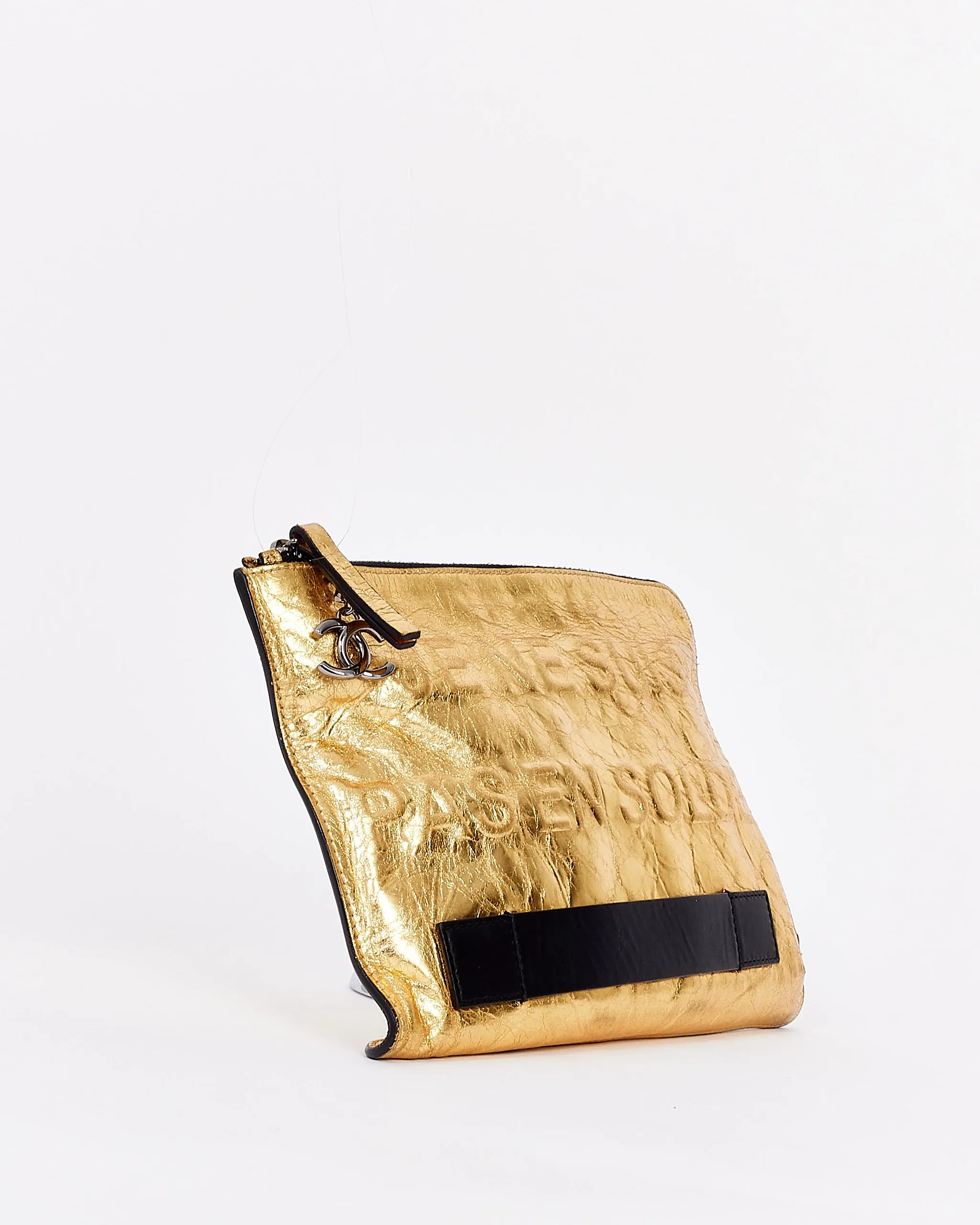 Chanel Gold Metallic Large Je Ne Suis Pas En Solde O-Case