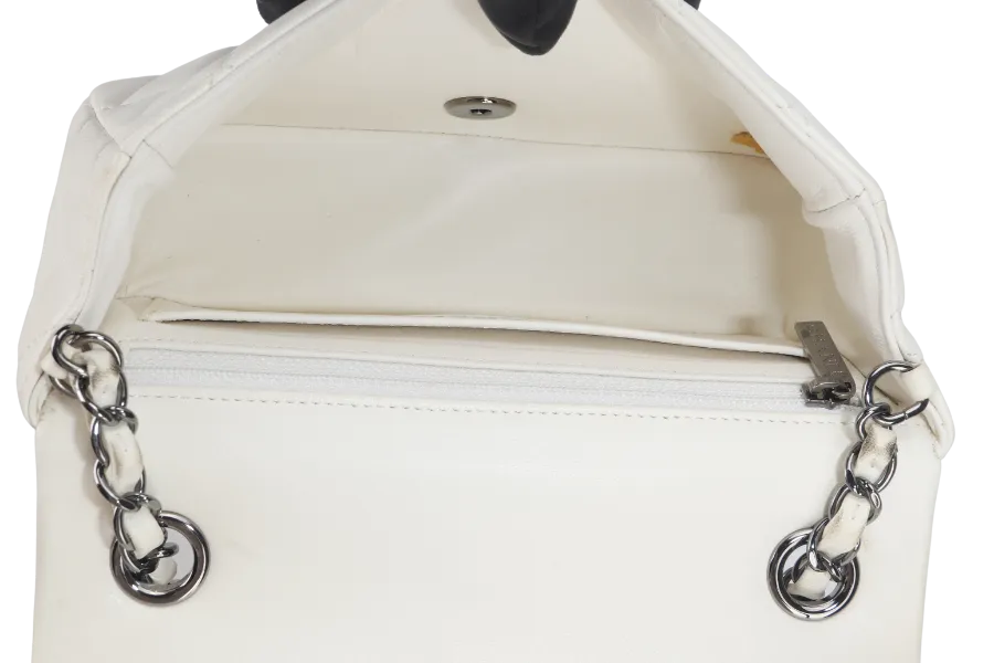 CHANEL QUILTING ENCHAINED FLAP BAG (1968xxxx) WHITE LAMBSKIN LEATHER SILVER HARDWARE WITH CARD, DUST COVER AND BOX
