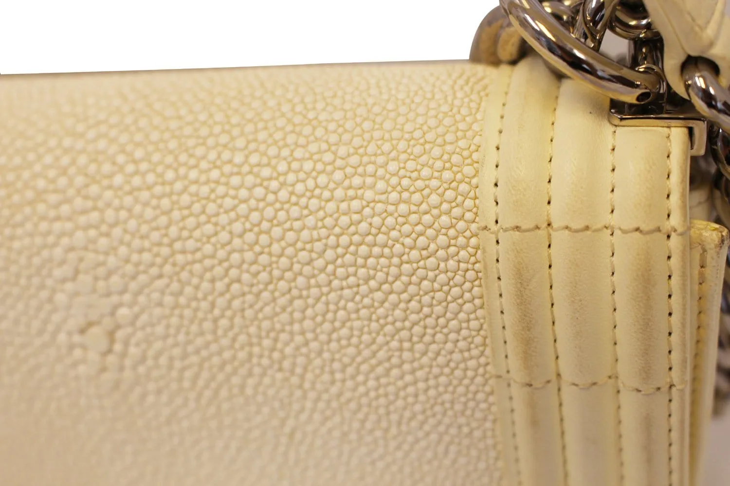Chanel White Boy Stingray Leather small sample Crossbody Bag - Sale