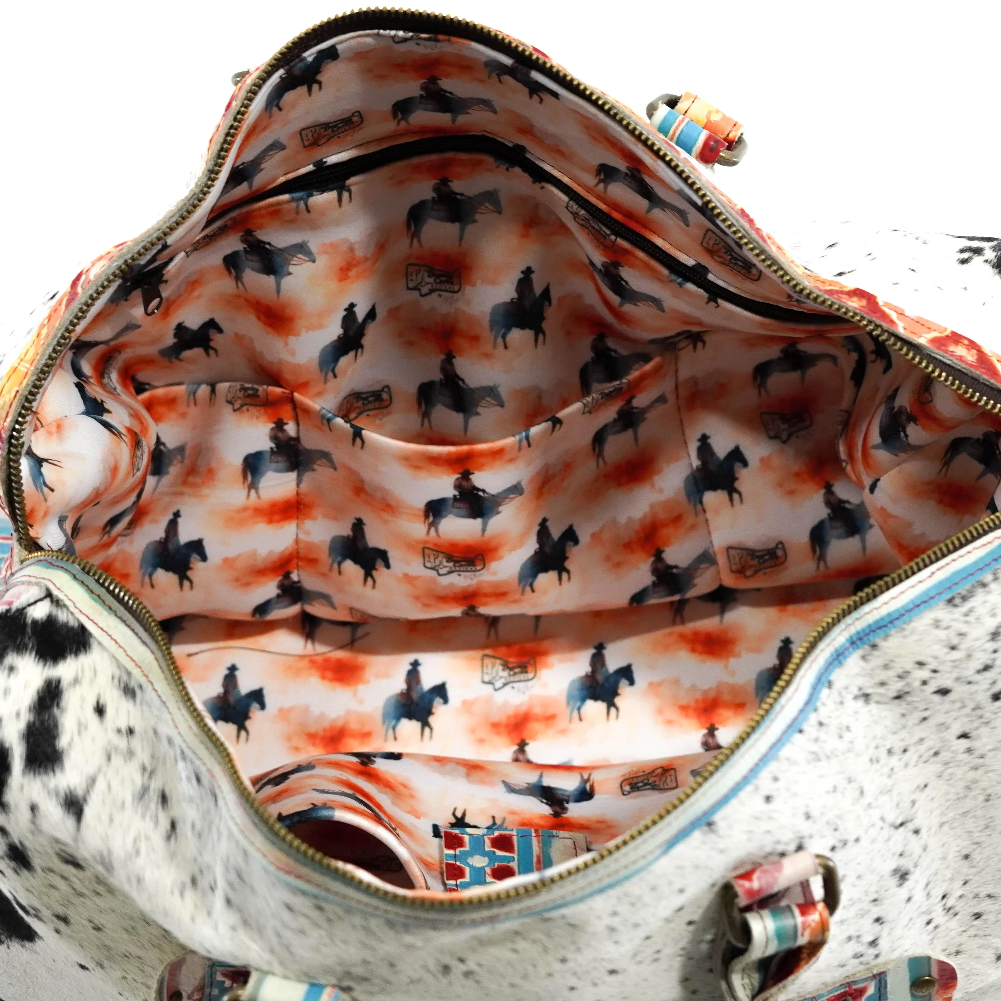 Duffel - Chocolate & White w/ Great Plains Navajo