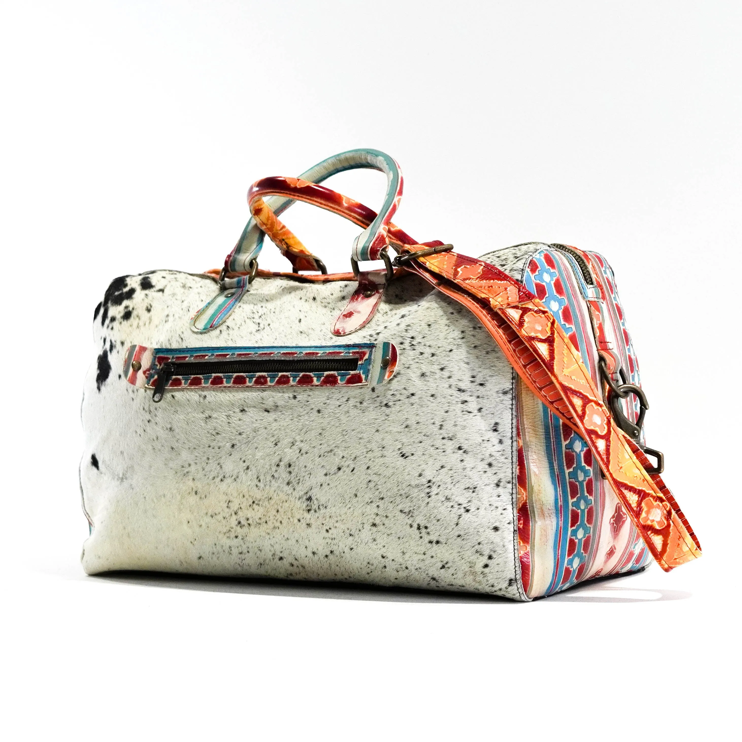 Duffel - Chocolate & White w/ Great Plains Navajo