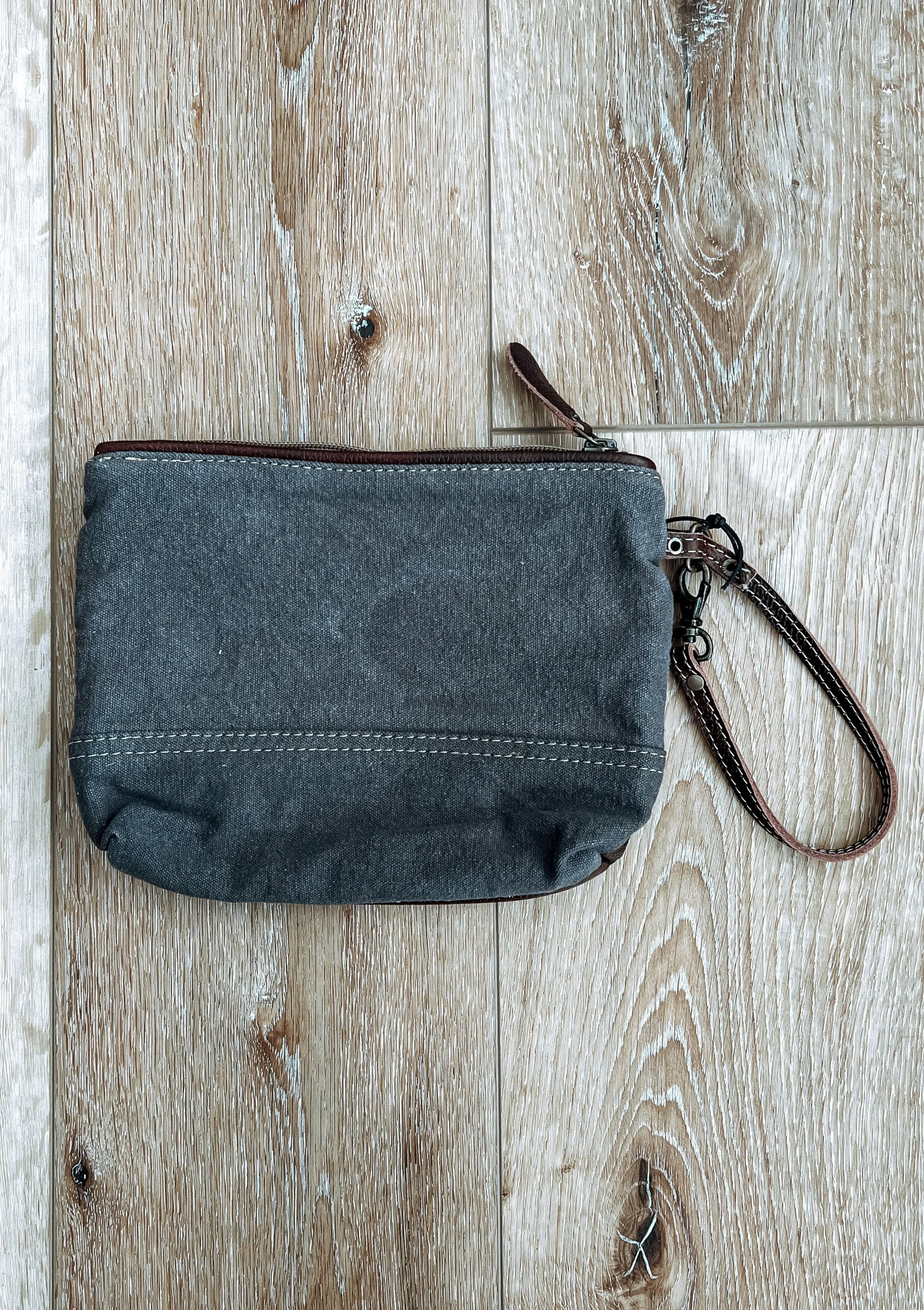 Farmhouse Myra Pouch