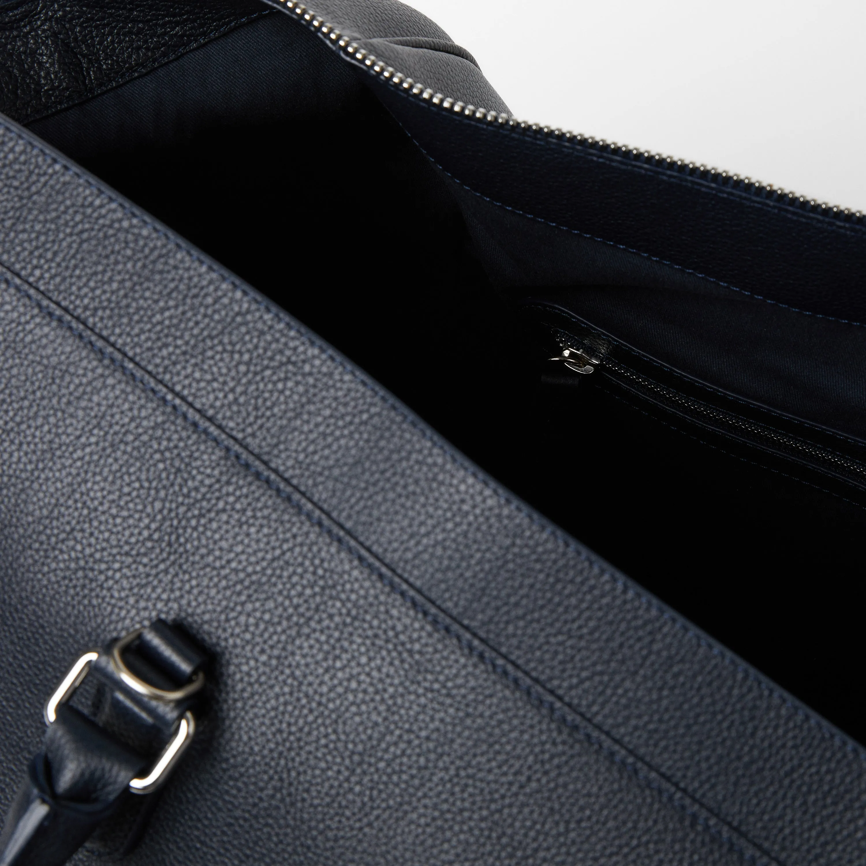 Full-Grain Leather Weekend Bag