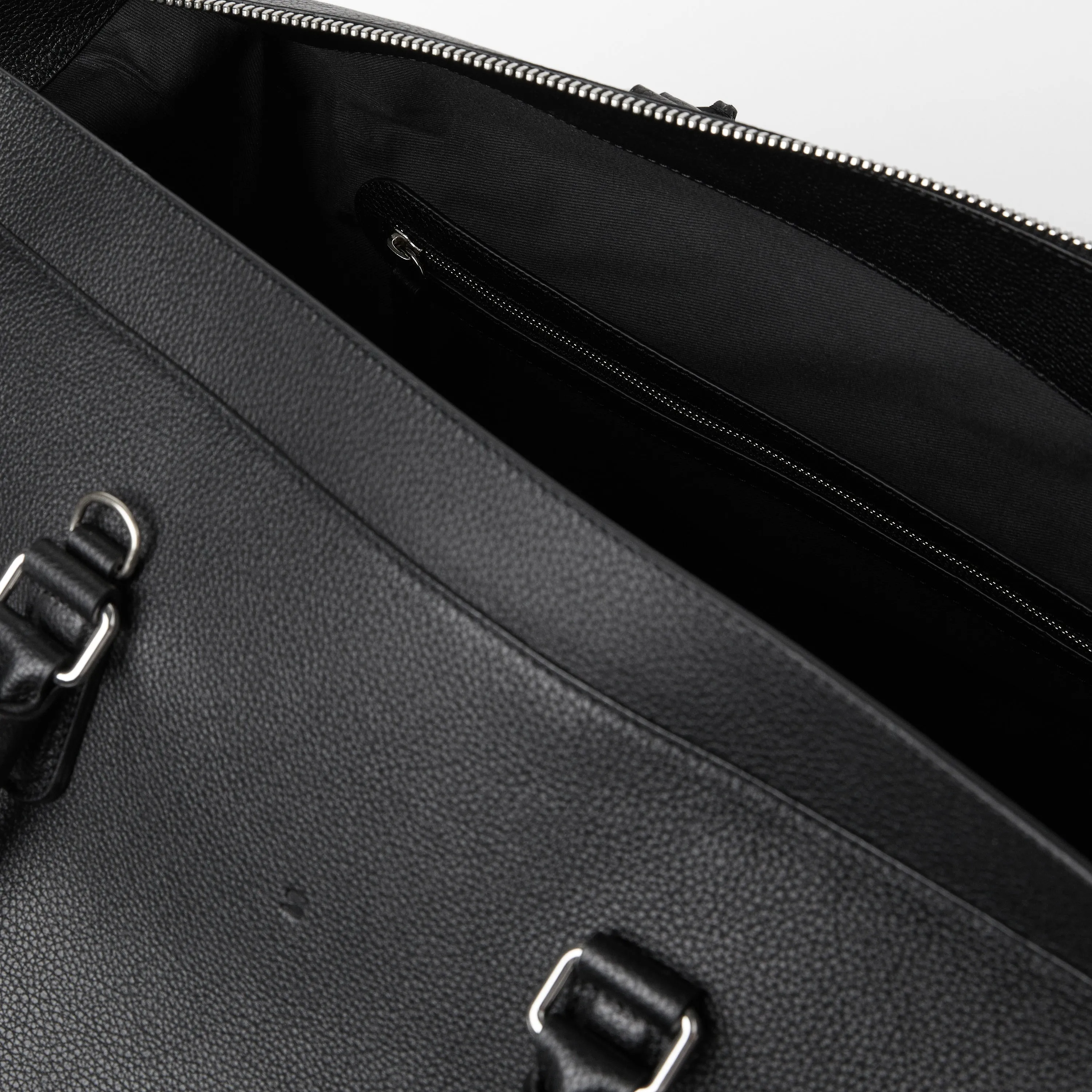 Full-Grain Leather Weekend Bag