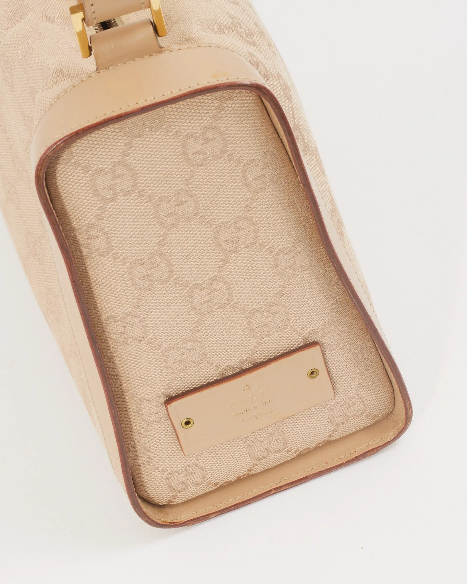 Gucci Beige GG Canvas Print Vintage Shoulder Bag