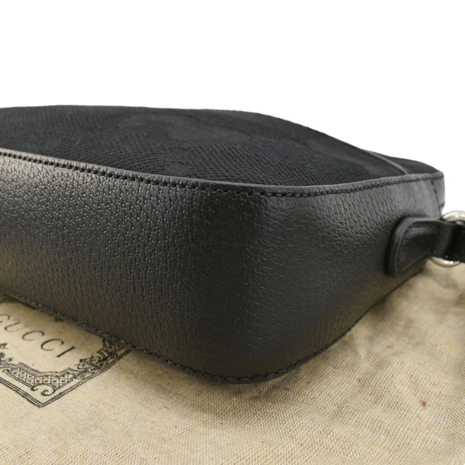 GUCCI  jumbo GG Canvas Messenger Bag Black 675891
