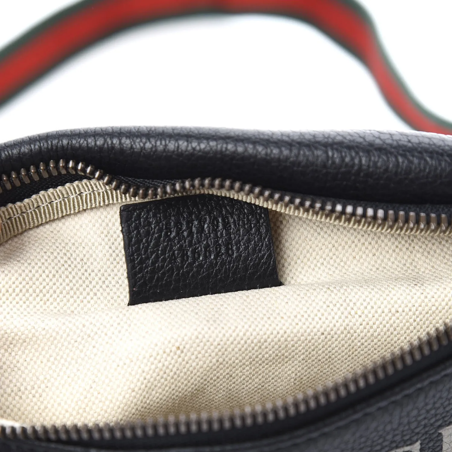 Gucci Logo Belt Bag in Black Leather