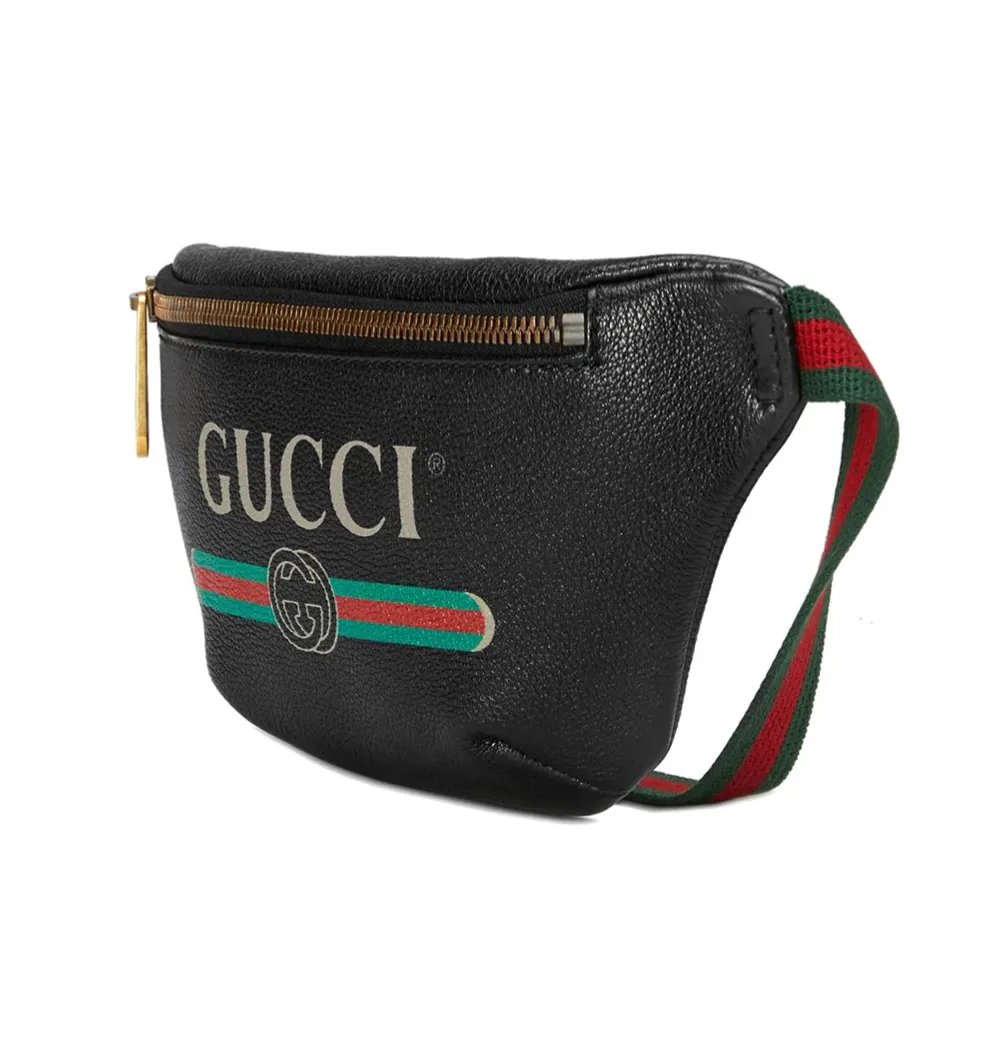 Gucci Logo Belt Bag in Black Leather