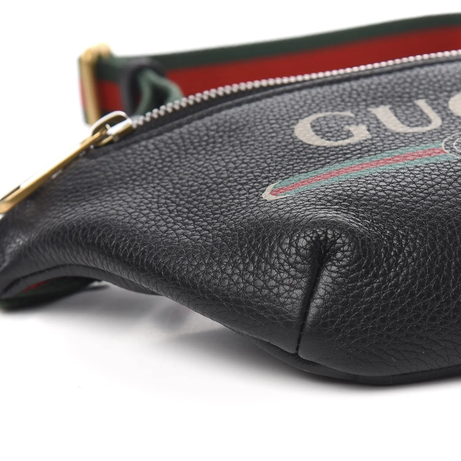 Gucci Logo Belt Bag in Black Leather