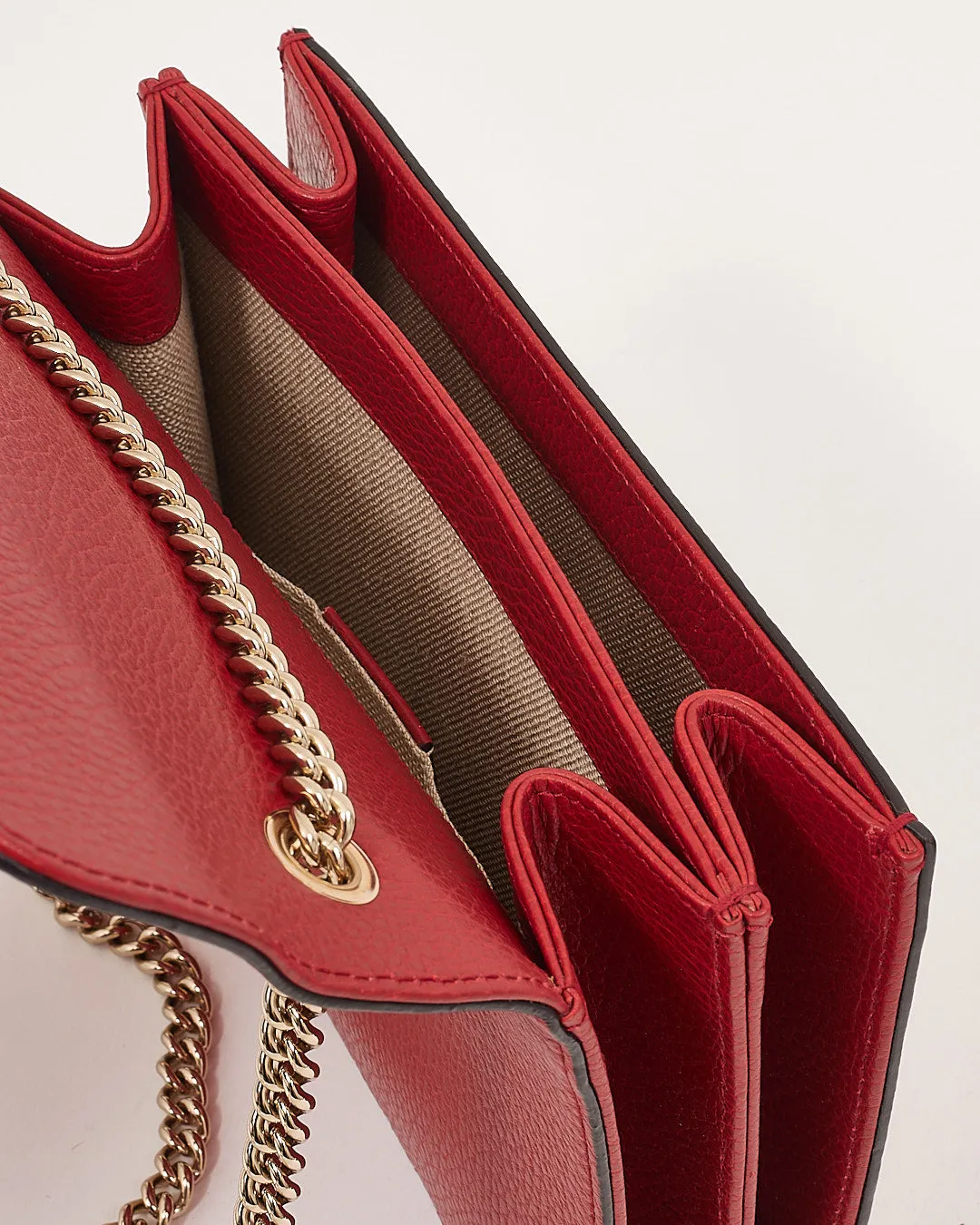 Gucci Red Pebbled Interlocking GG Dollar Crossbody Bag