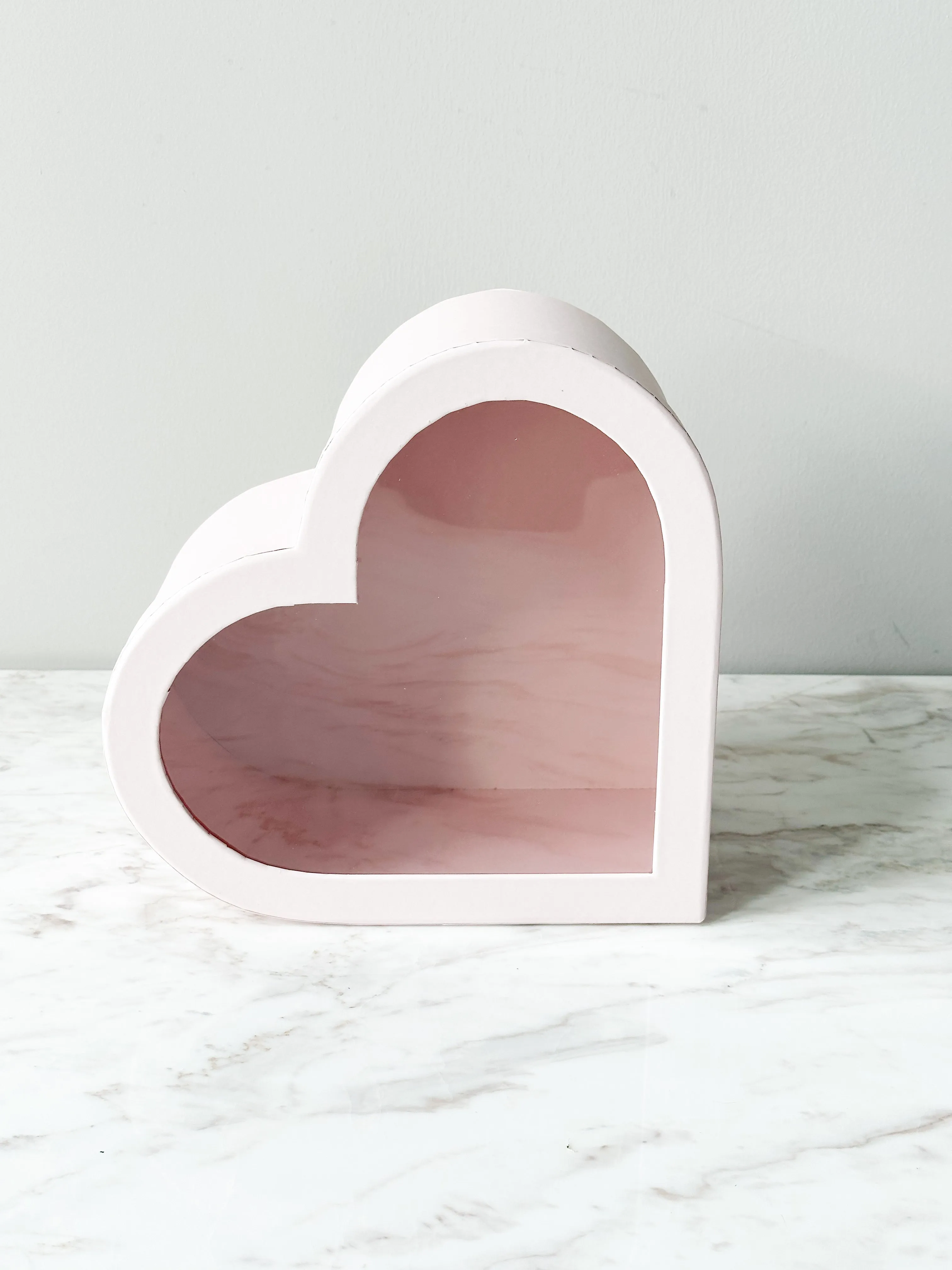 Heart-Shaped Clear Cover Flower & Gift Box