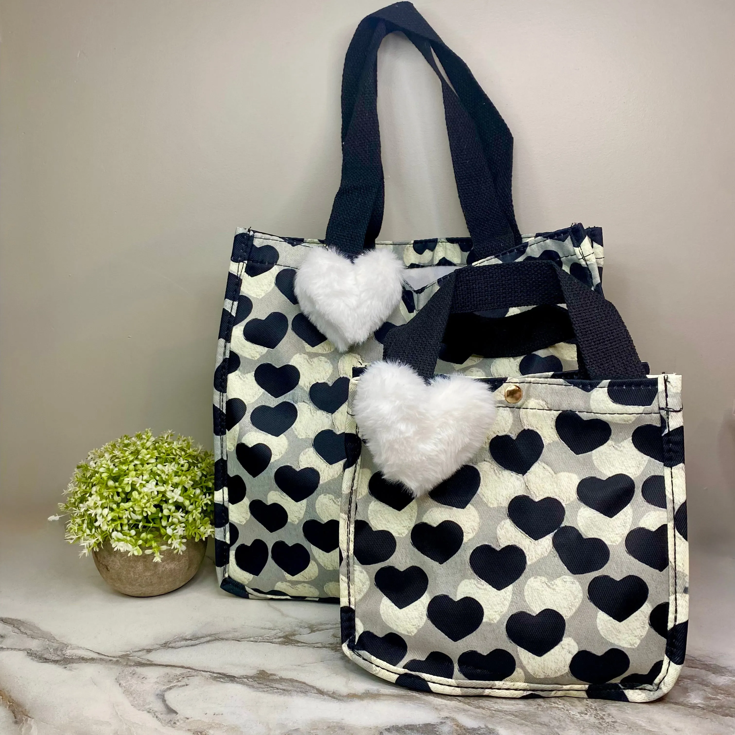 Heart Tote Bag - Black   Grey