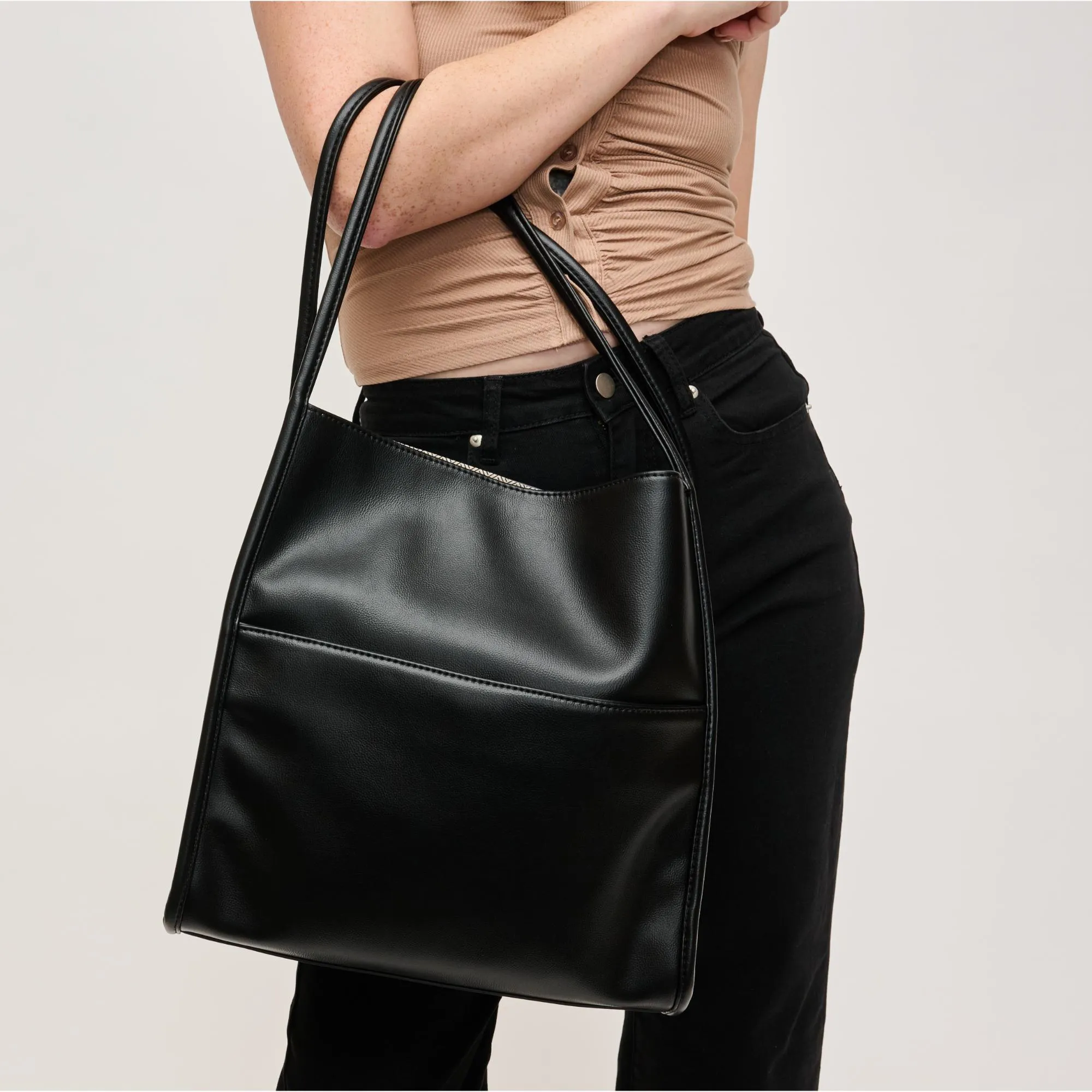 Hera Tote