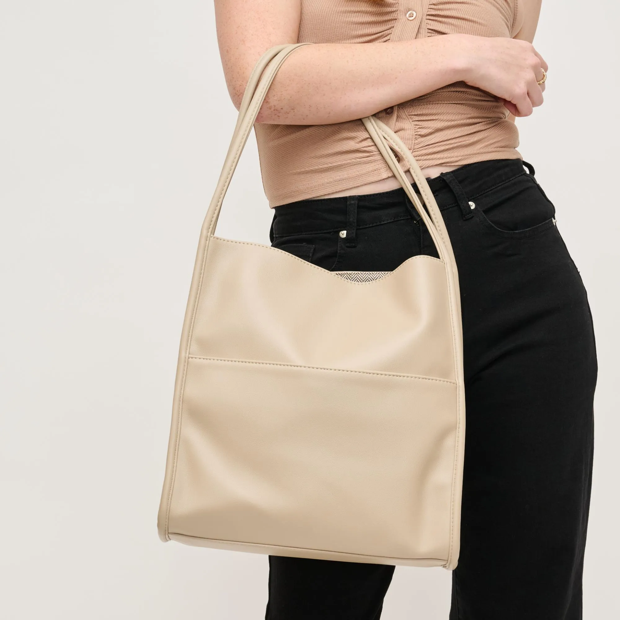Hera Tote
