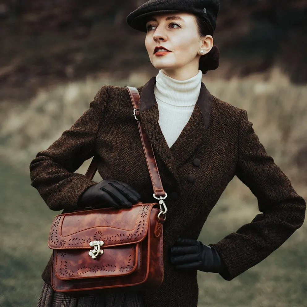 Hollow Flap Boutique Messenger