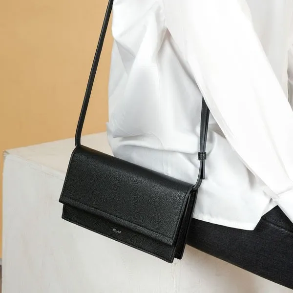 Kaia Clutch Crossbody