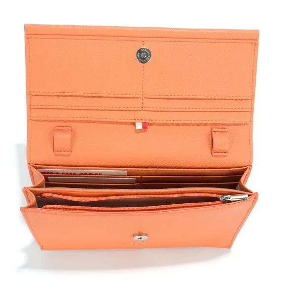 Kaia Clutch Crossbody