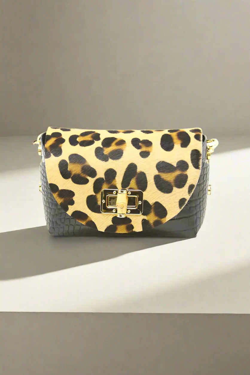 Leather Crossbody Bag in Leopard
