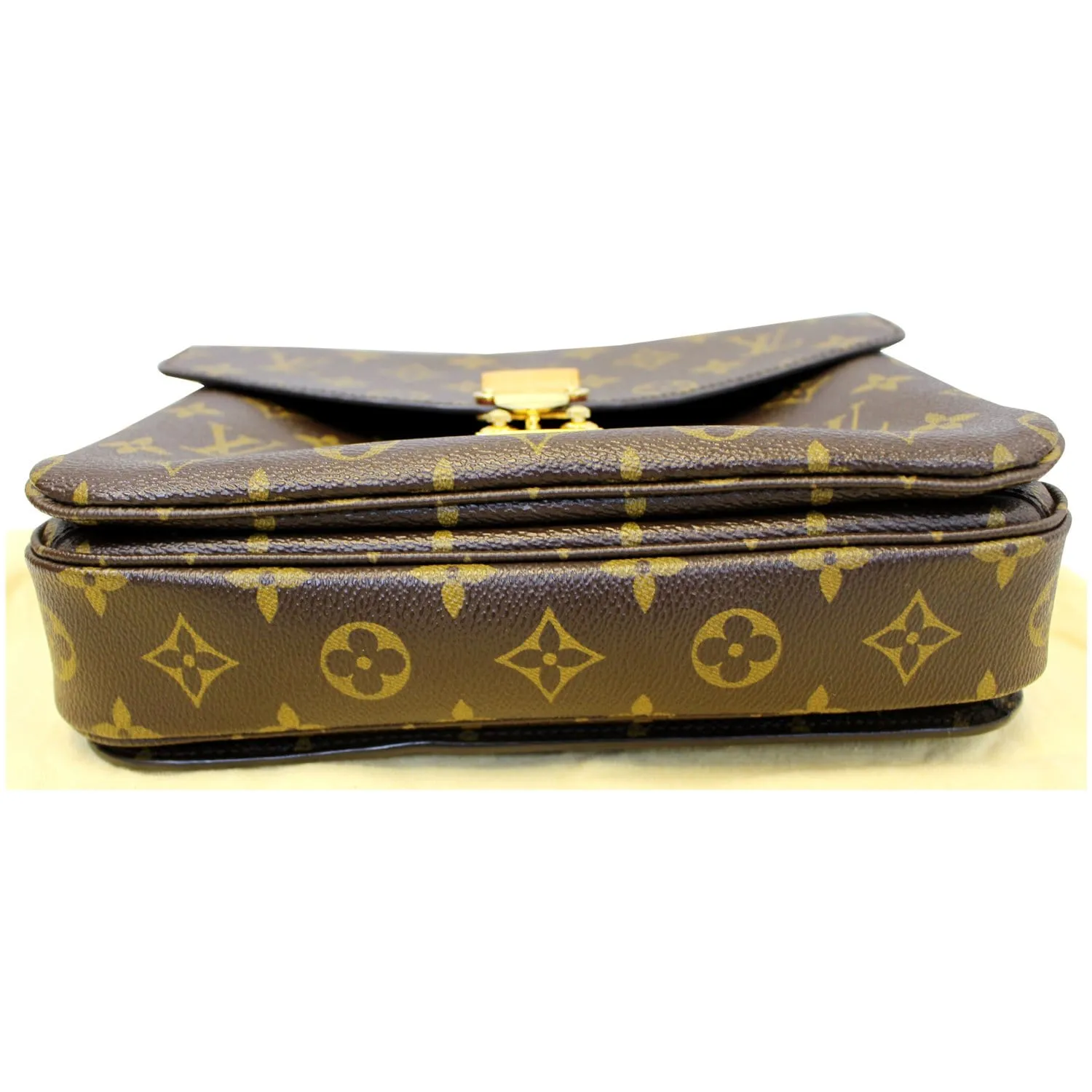 LOUIS VUITTON Metis Pochette Monogram Canvas Crossbody Bag