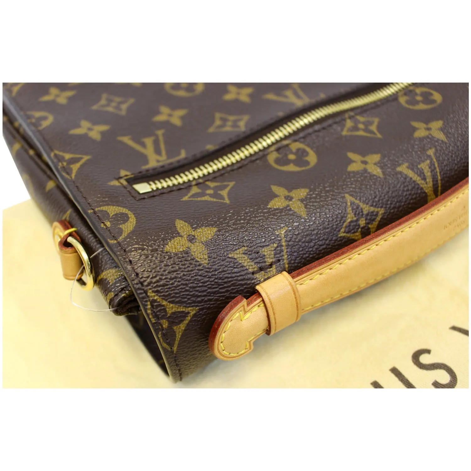 LOUIS VUITTON Metis Pochette Monogram Canvas Crossbody Bag