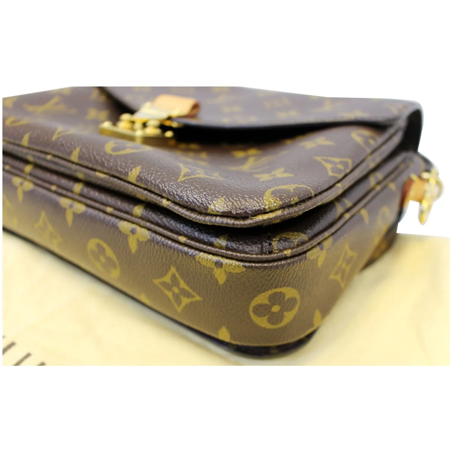 LOUIS VUITTON Metis Pochette Monogram Canvas Crossbody Bag