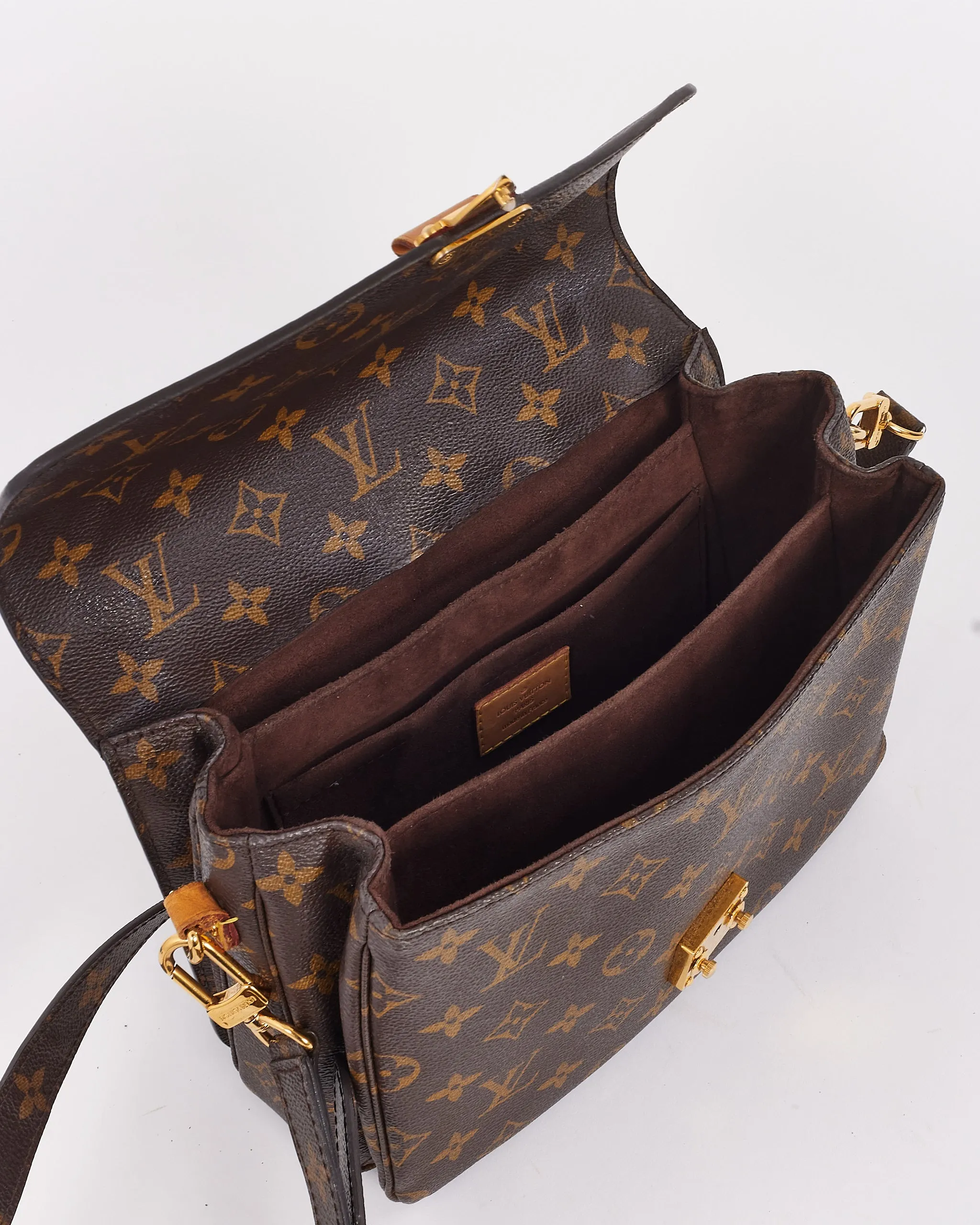 Louis Vuitton Monogram Canvas Pochette Metis Bag