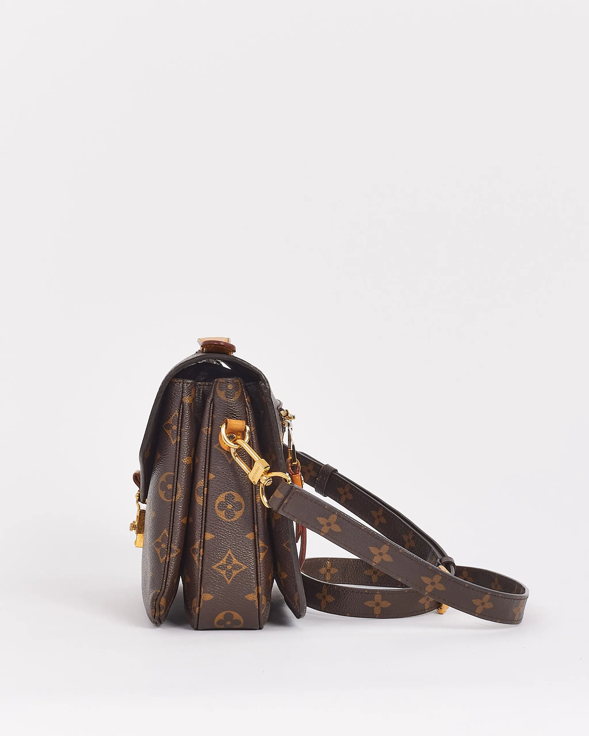 Louis Vuitton Monogram Canvas Pochette Metis Bag