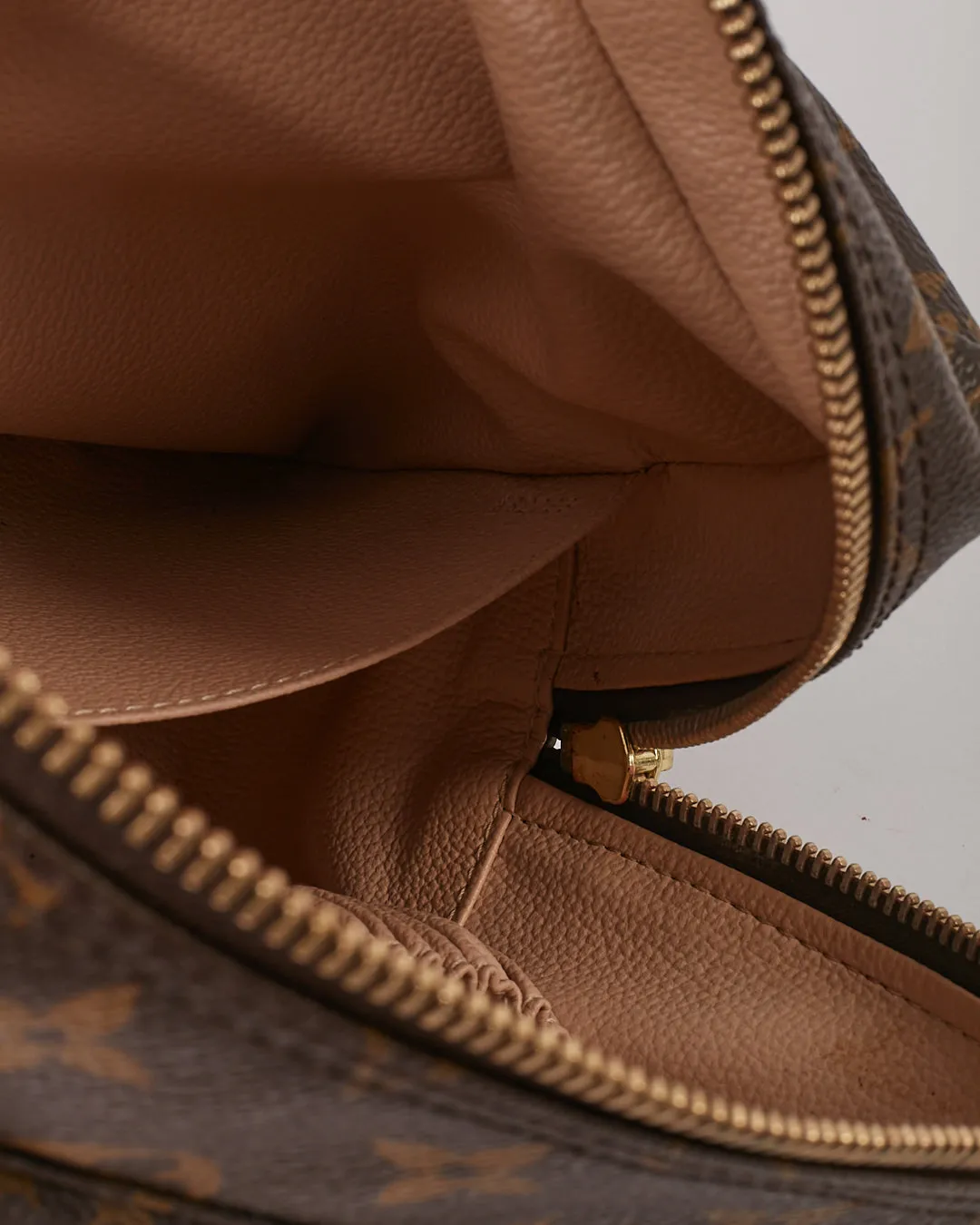 Louis Vuitton Monogram Canvas Trousse 28 Cosmetic Pouch