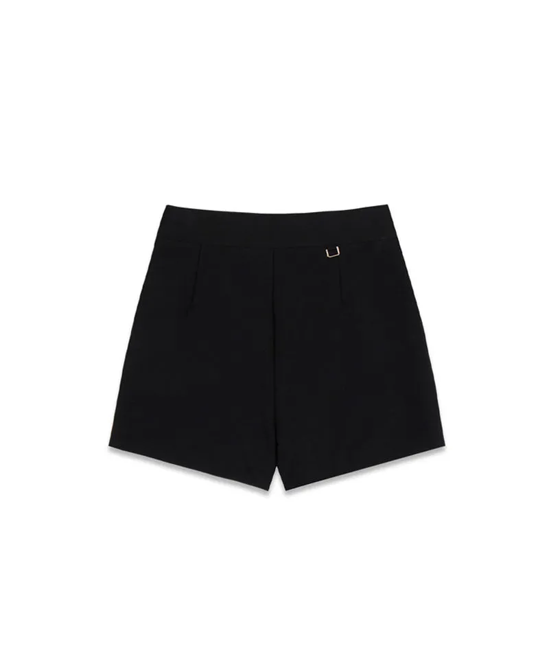 MACKY Golf: Daisy Waist Shorts - Black