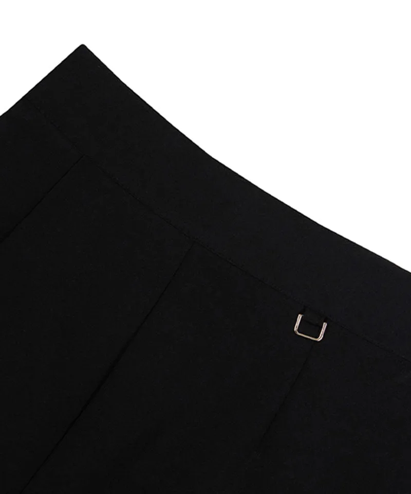 MACKY Golf: Daisy Waist Shorts - Black