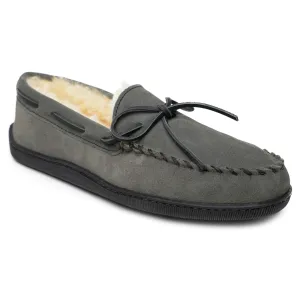 Minnetonka Men's Sheepskin Hardsole Moccasin Slippers 12 W Grey