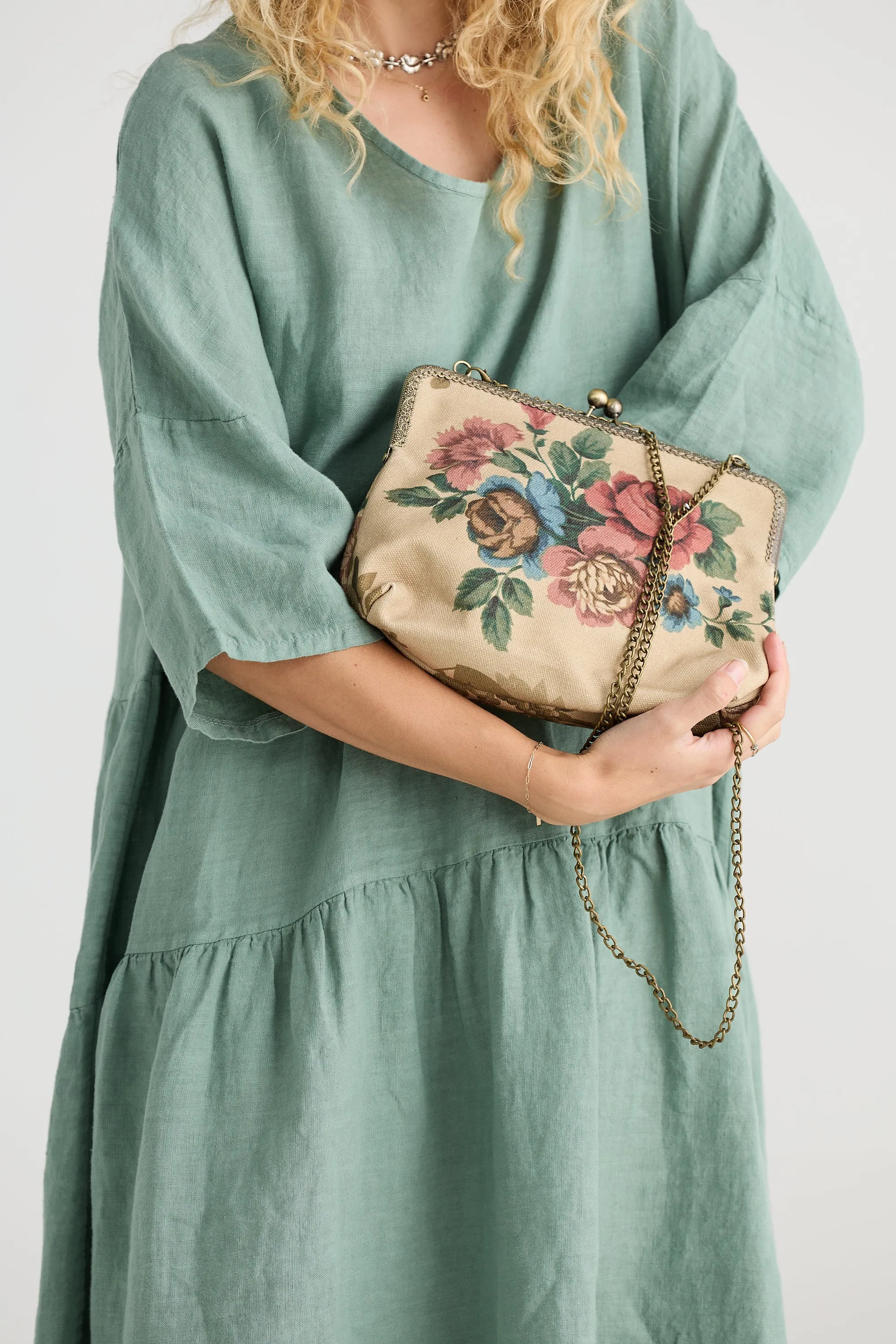 Nightingale Handbag. Rose Bouquet