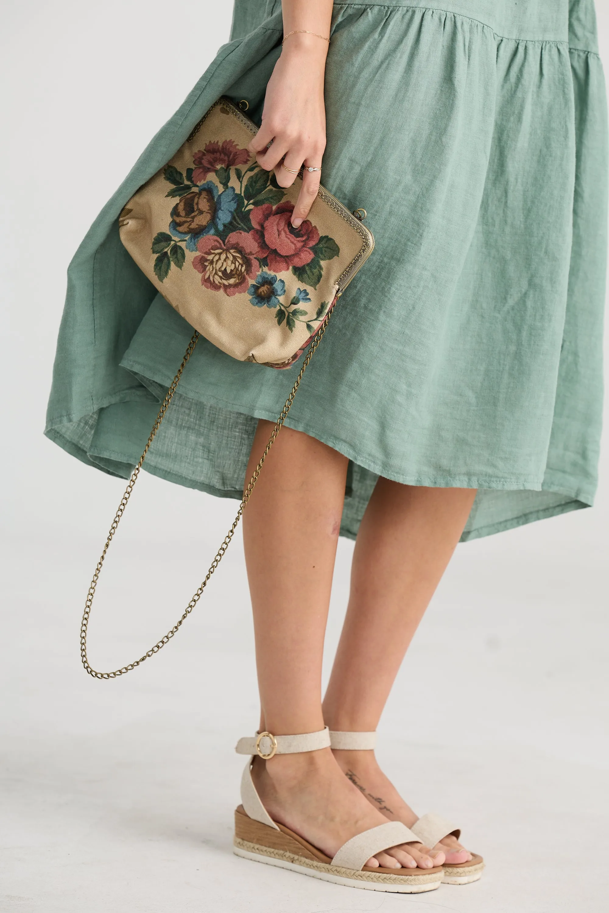 Nightingale Handbag. Rose Bouquet