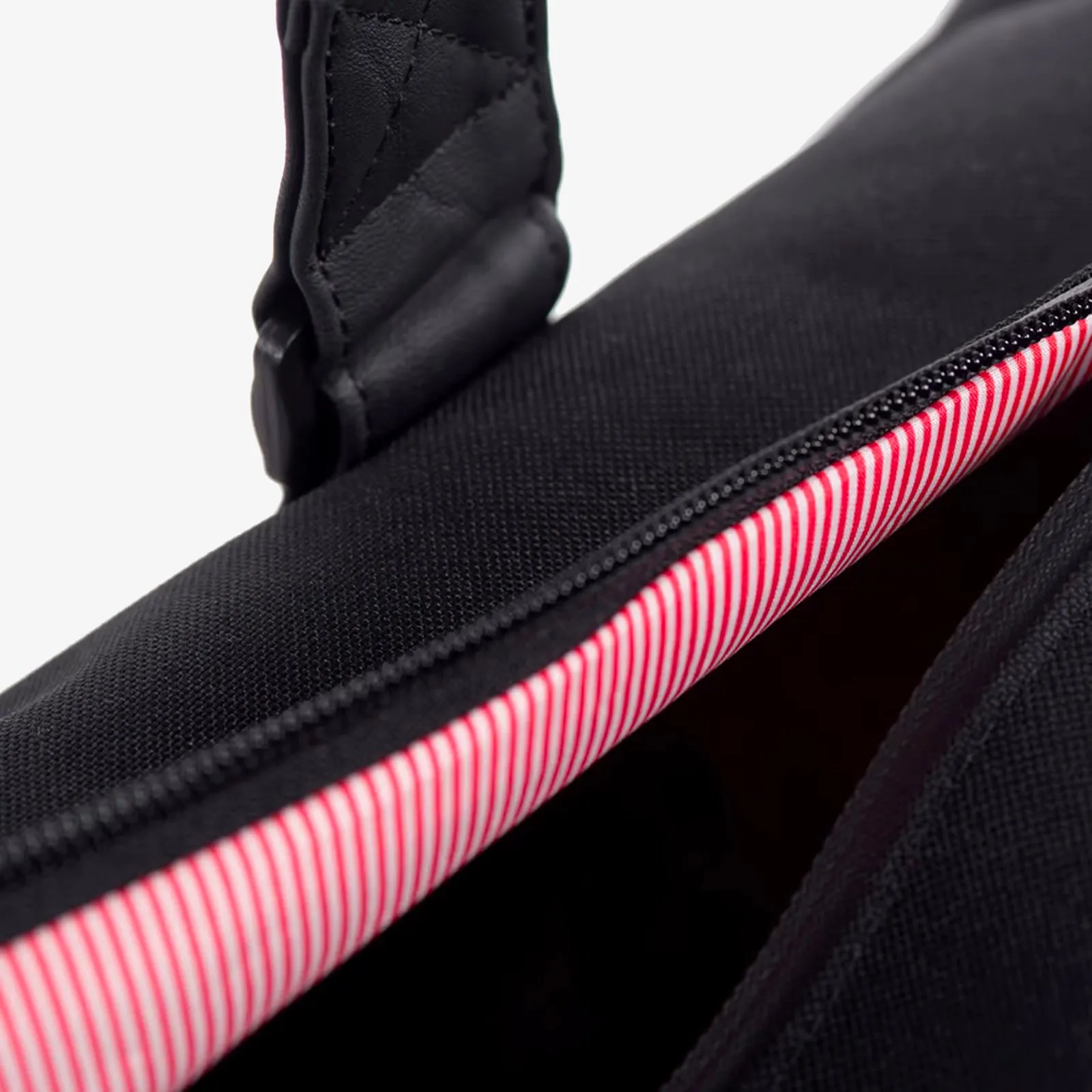Novel Duffle - Black