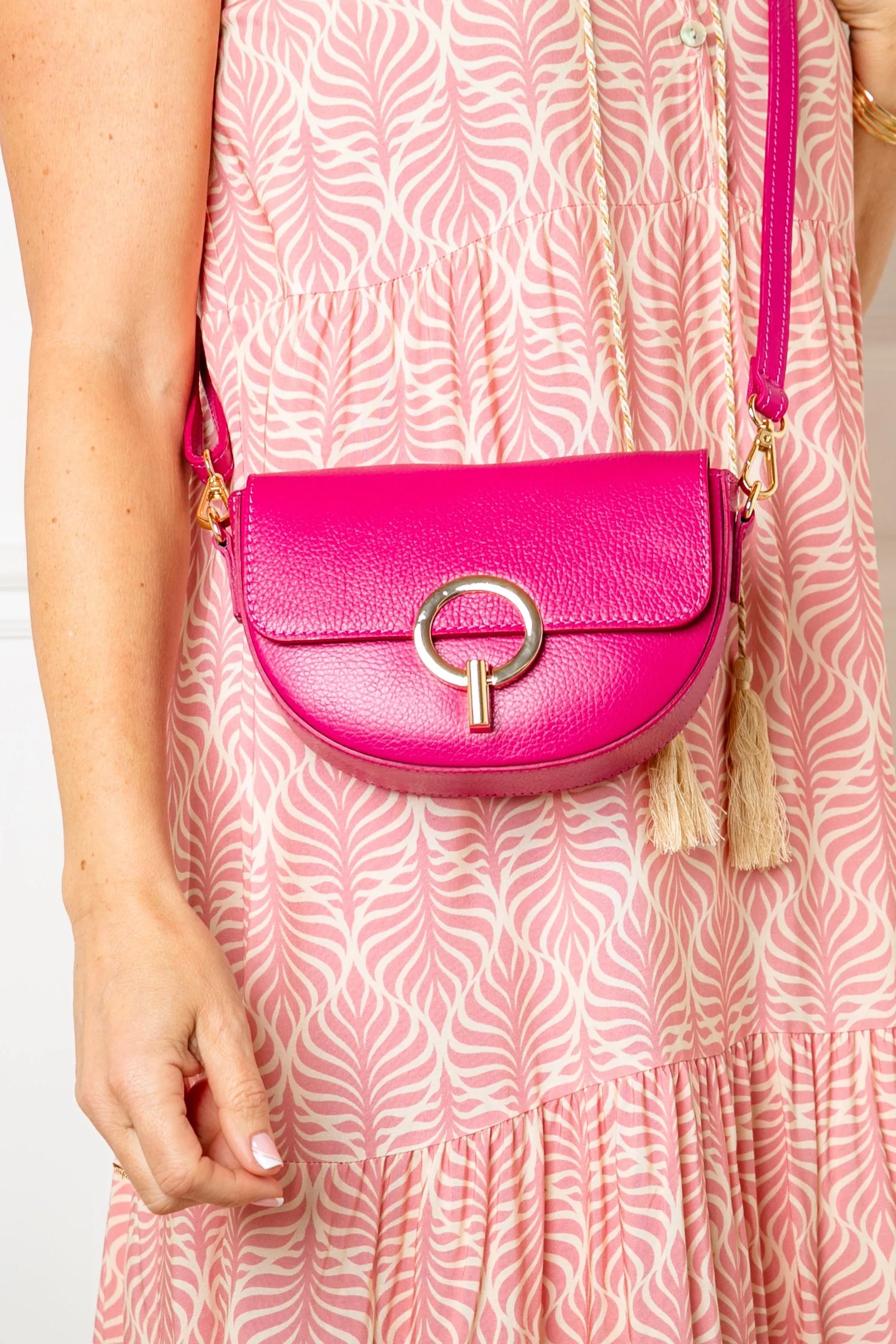 Oslo Leather Crossbody Handbag