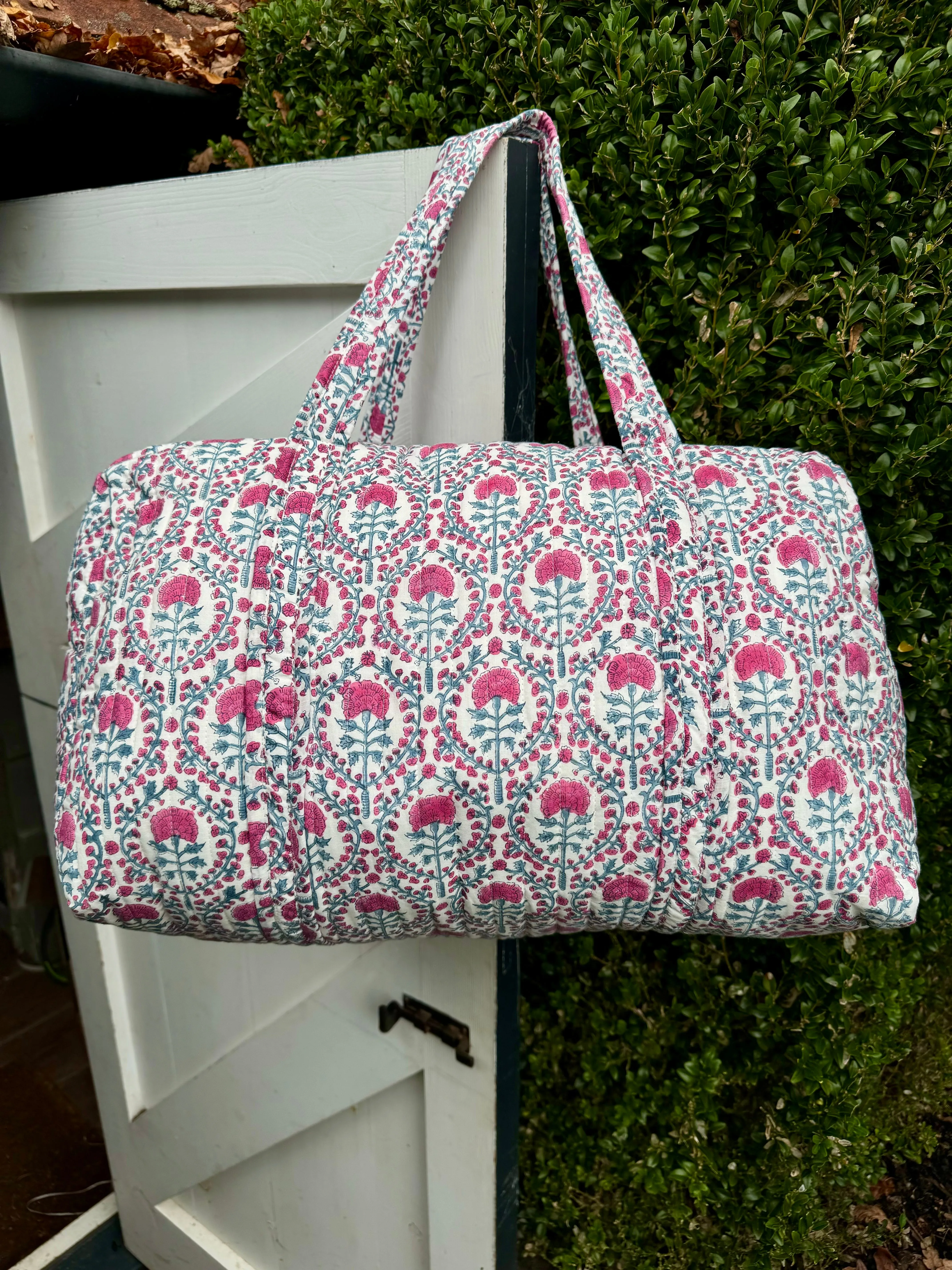 PINK AND BLUE TRELLIS WEEKEND BAG