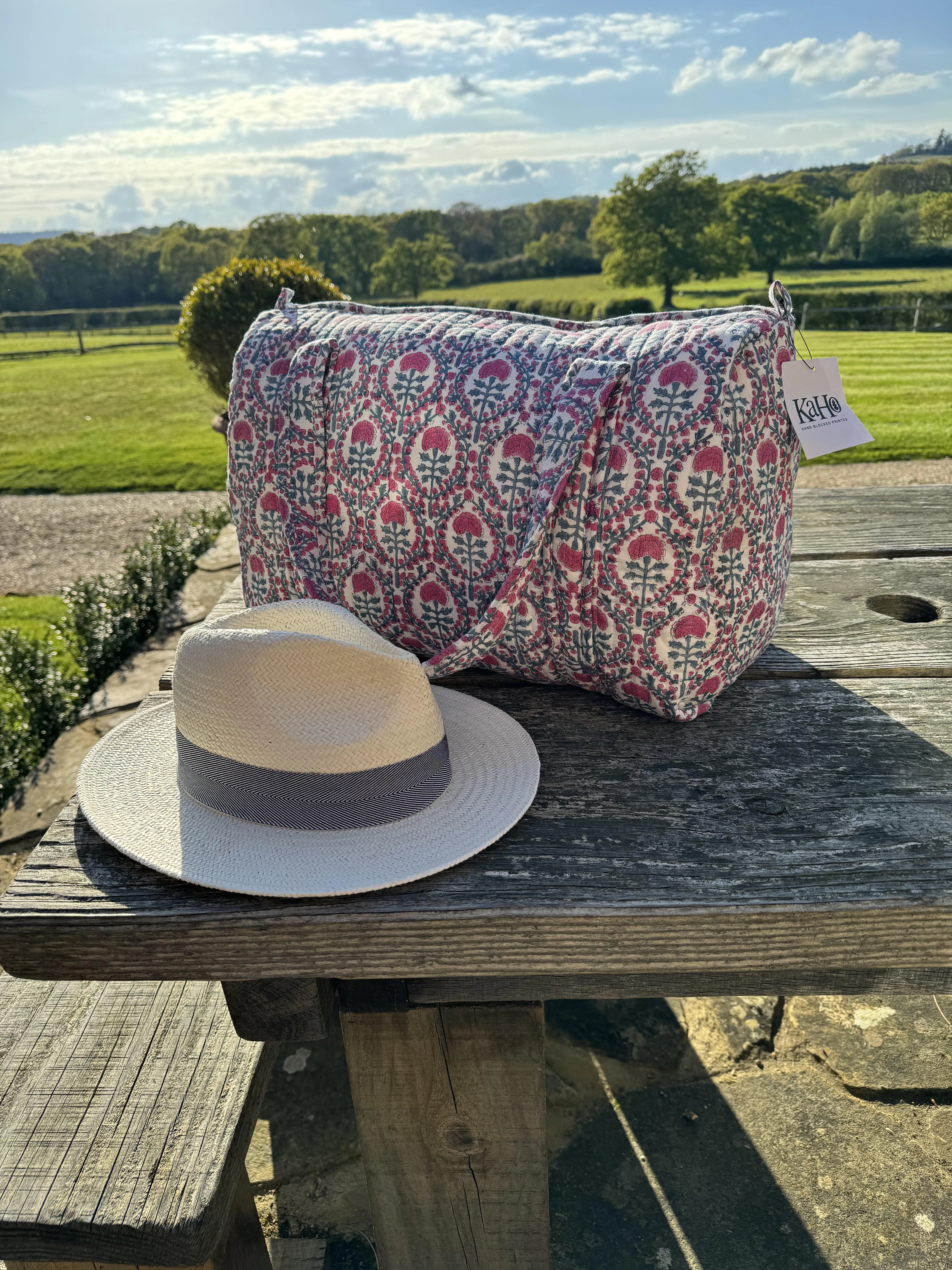 PINK AND BLUE TRELLIS WEEKEND BAG