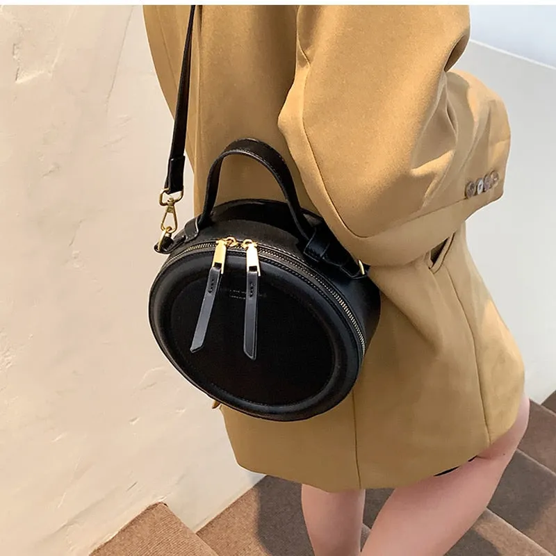 Realaiot Black Round Handbag Vintage Shoulder Bag for Women Clutch Purses Winter High Quality Crossbody Bag Female Travel Totes
