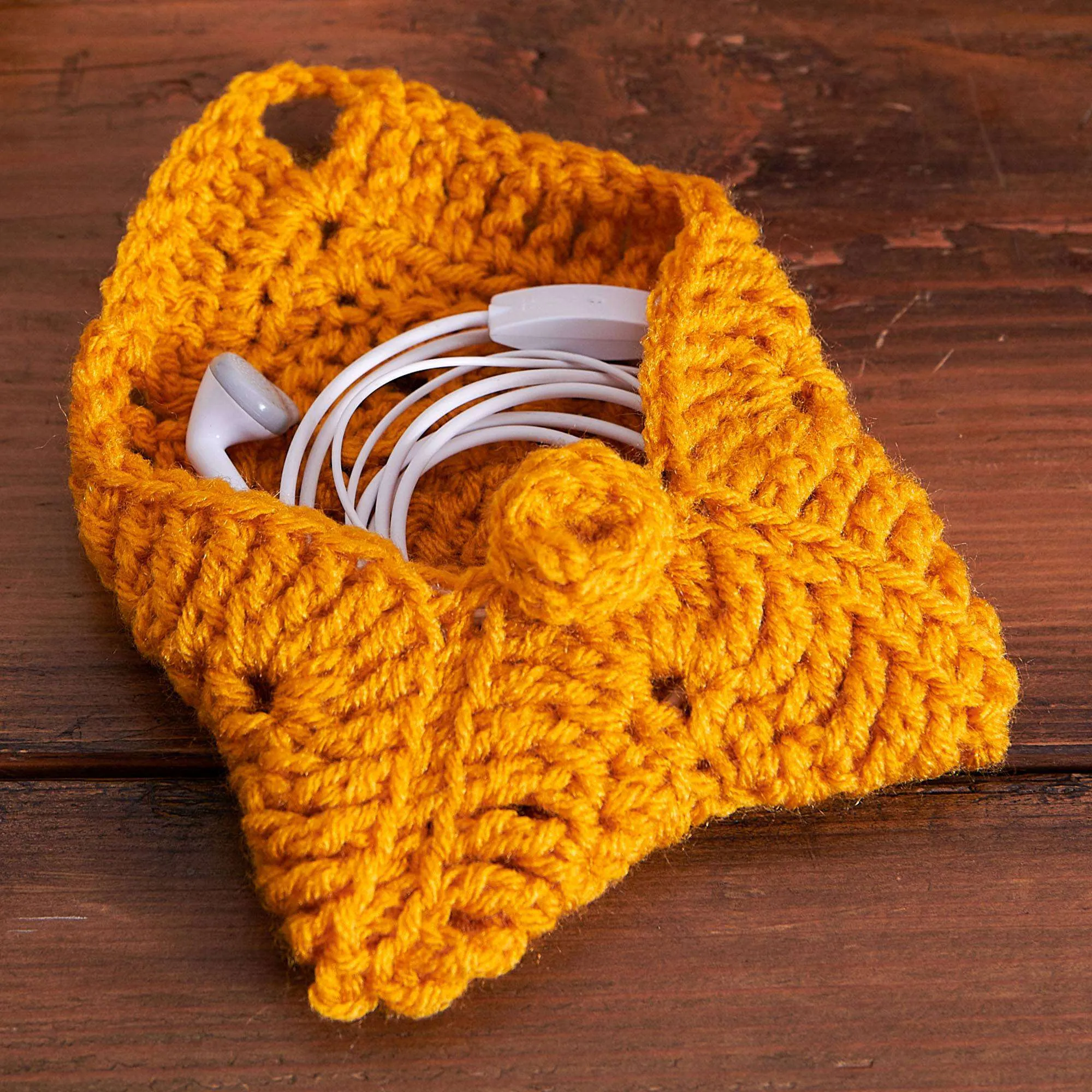 Red Heart Crochet Tech Accessories Envelope