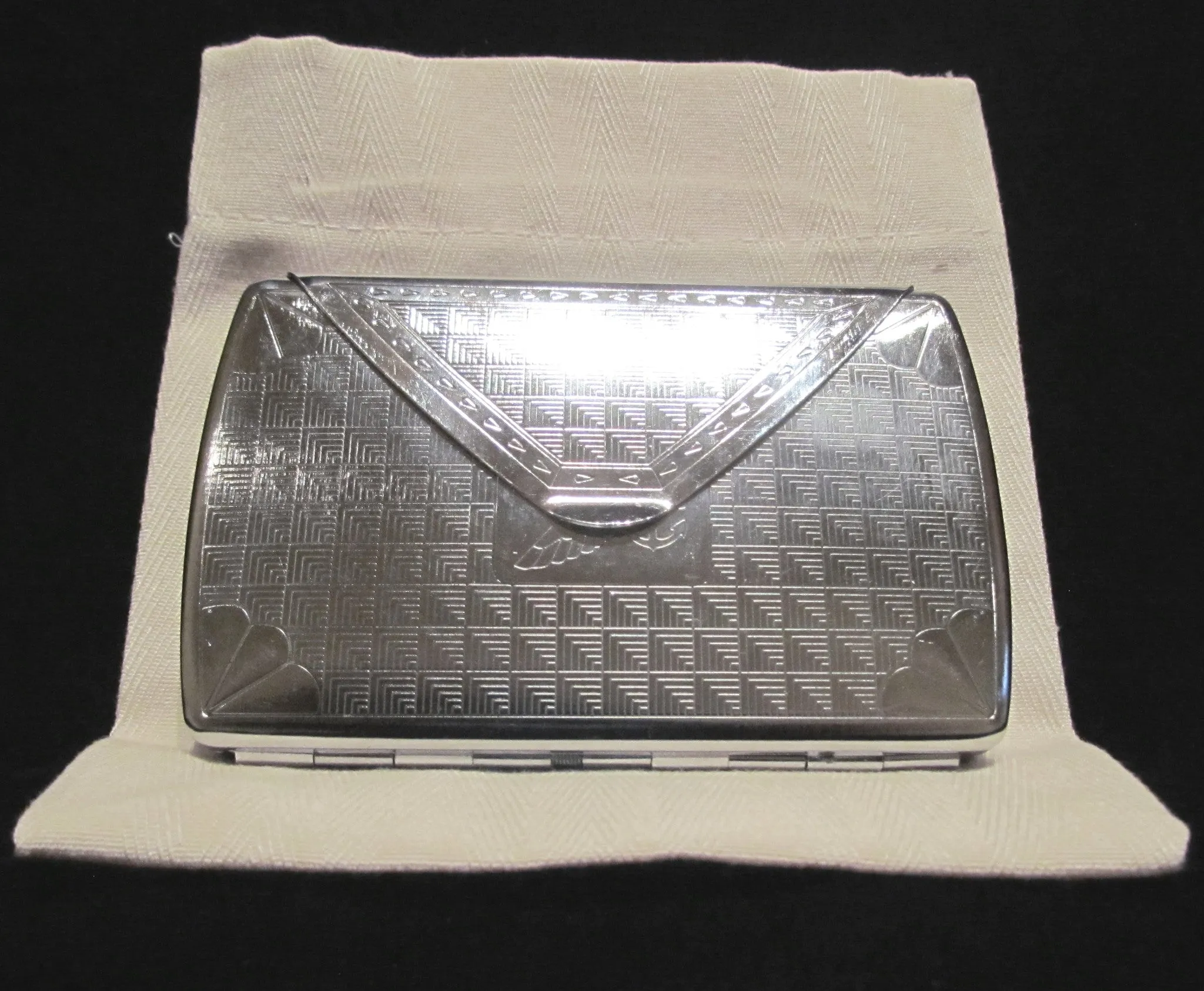 Silver Compact Purse Envelope Mirrored Card Case Fits 100's Cigarettes Business or Credit Cards Excellent Condition