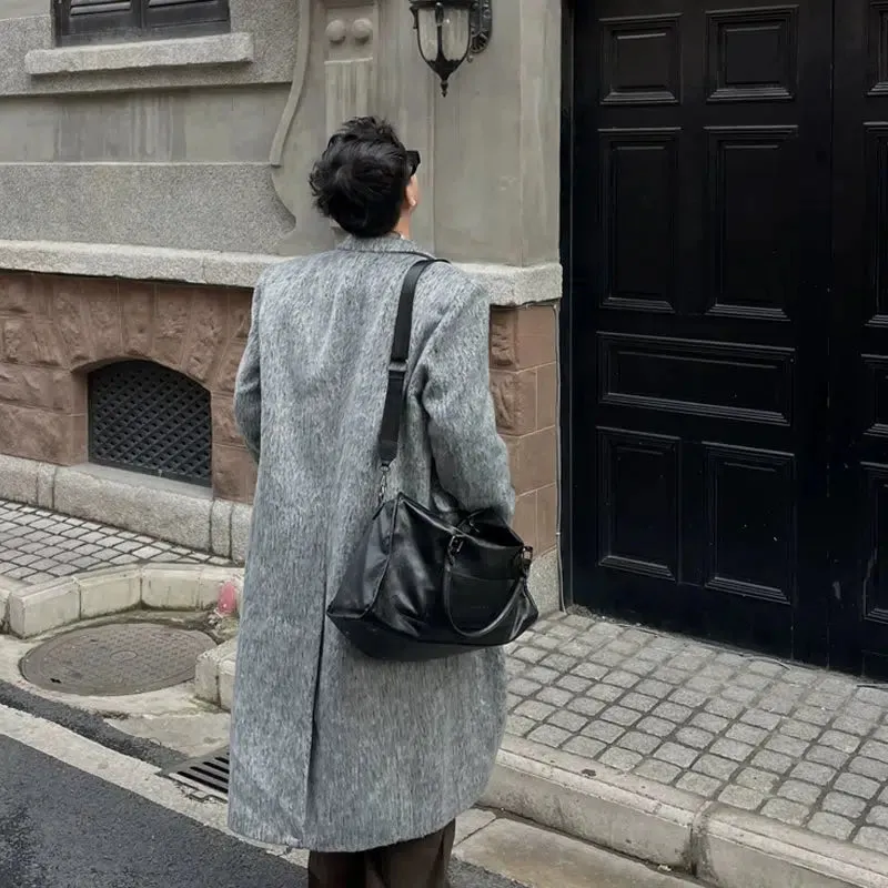 Sleek Leather Shoulder Bag