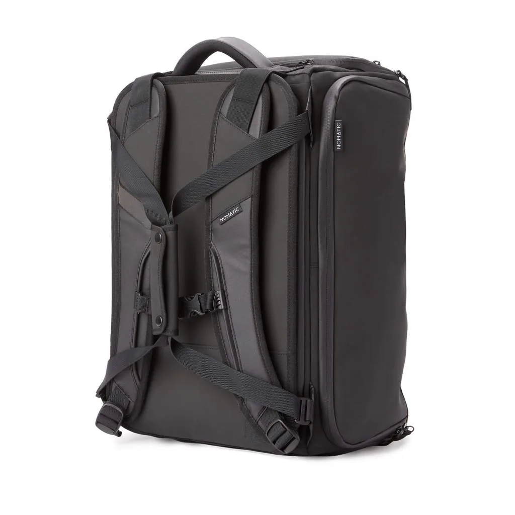 The NOMATIC 30L Travel Bag (V2)
