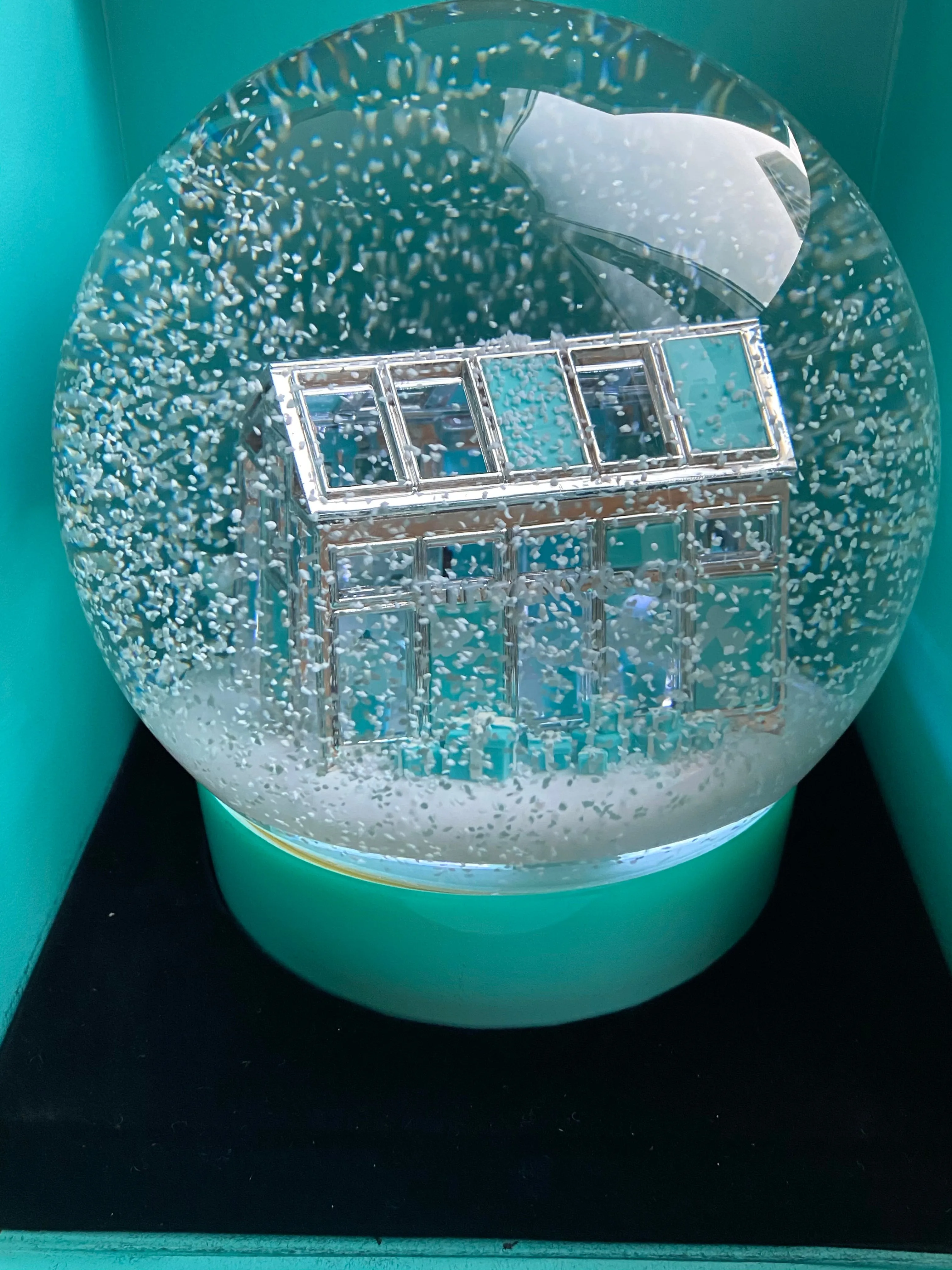 Tiffany & Co | House with Bench and Gift Bags  | Large