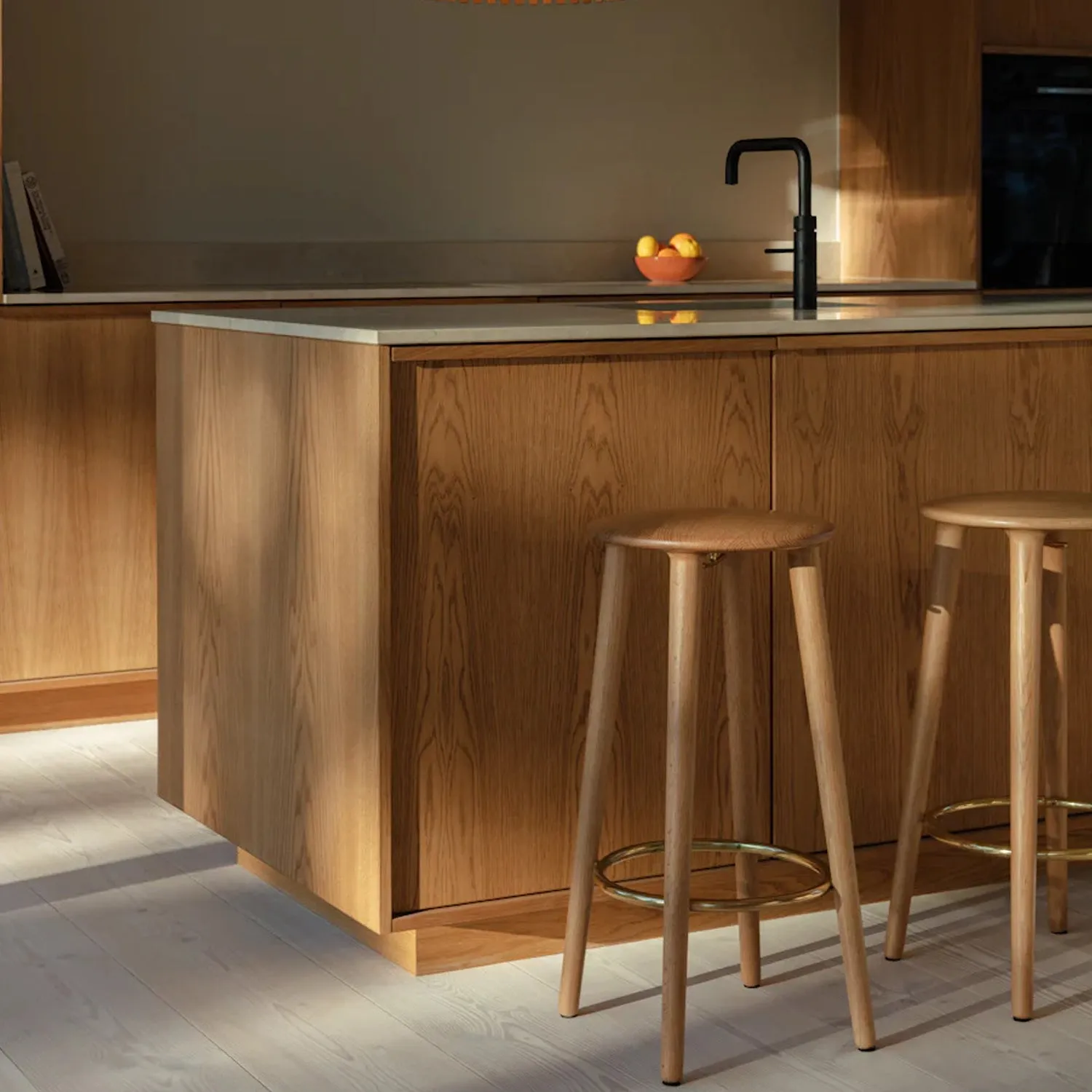 Umage Socialite Counter Stool