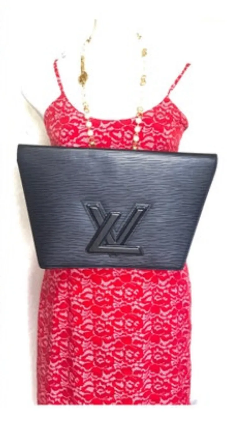 W3. Vintage Louis Vuitton black epi trapezoid mod style clutch bag.  One unique purse from epi line. Unisex and daily use. Trapeze bag. 0407261