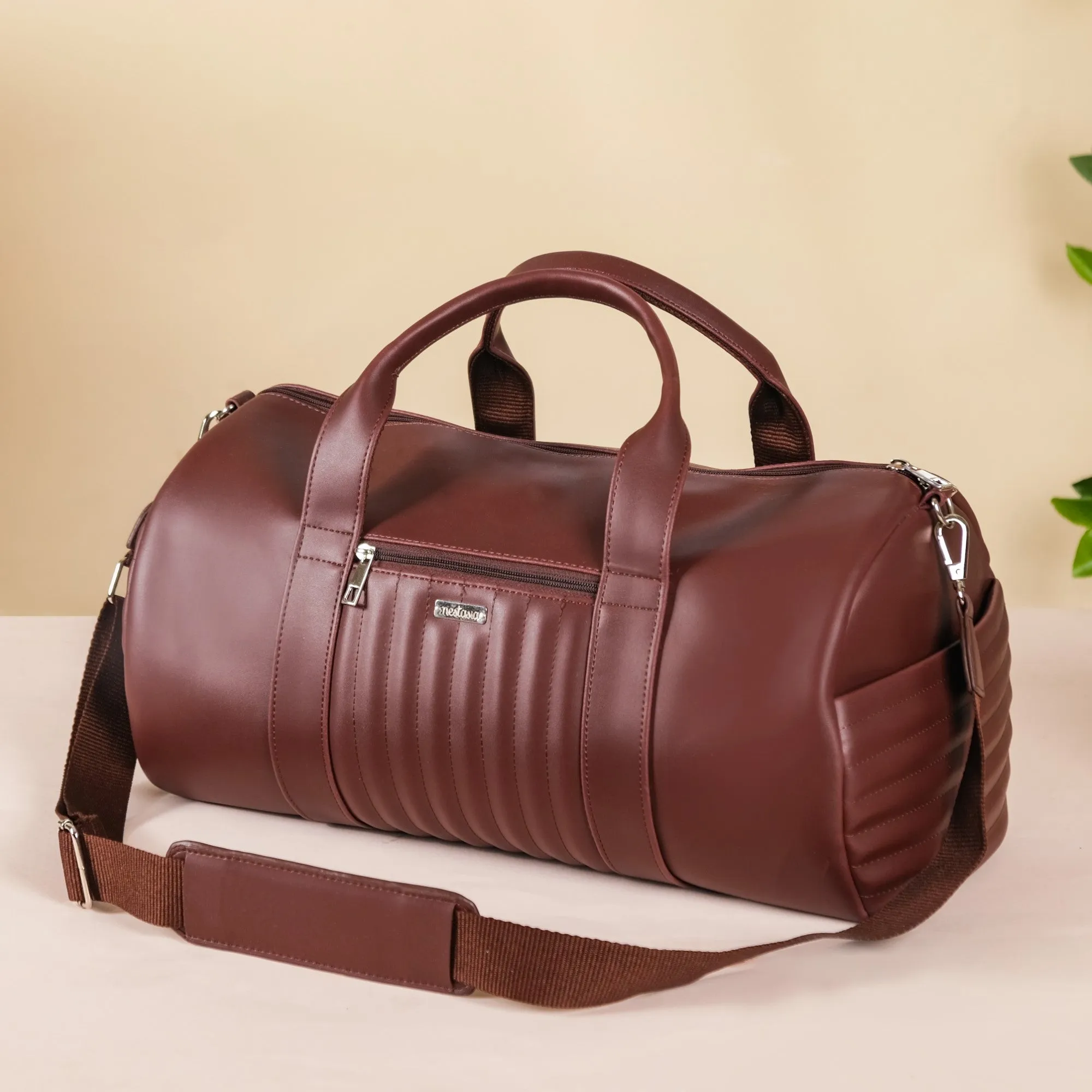 Wanderlust Duffle Bag Brown Large 17x9 Inch