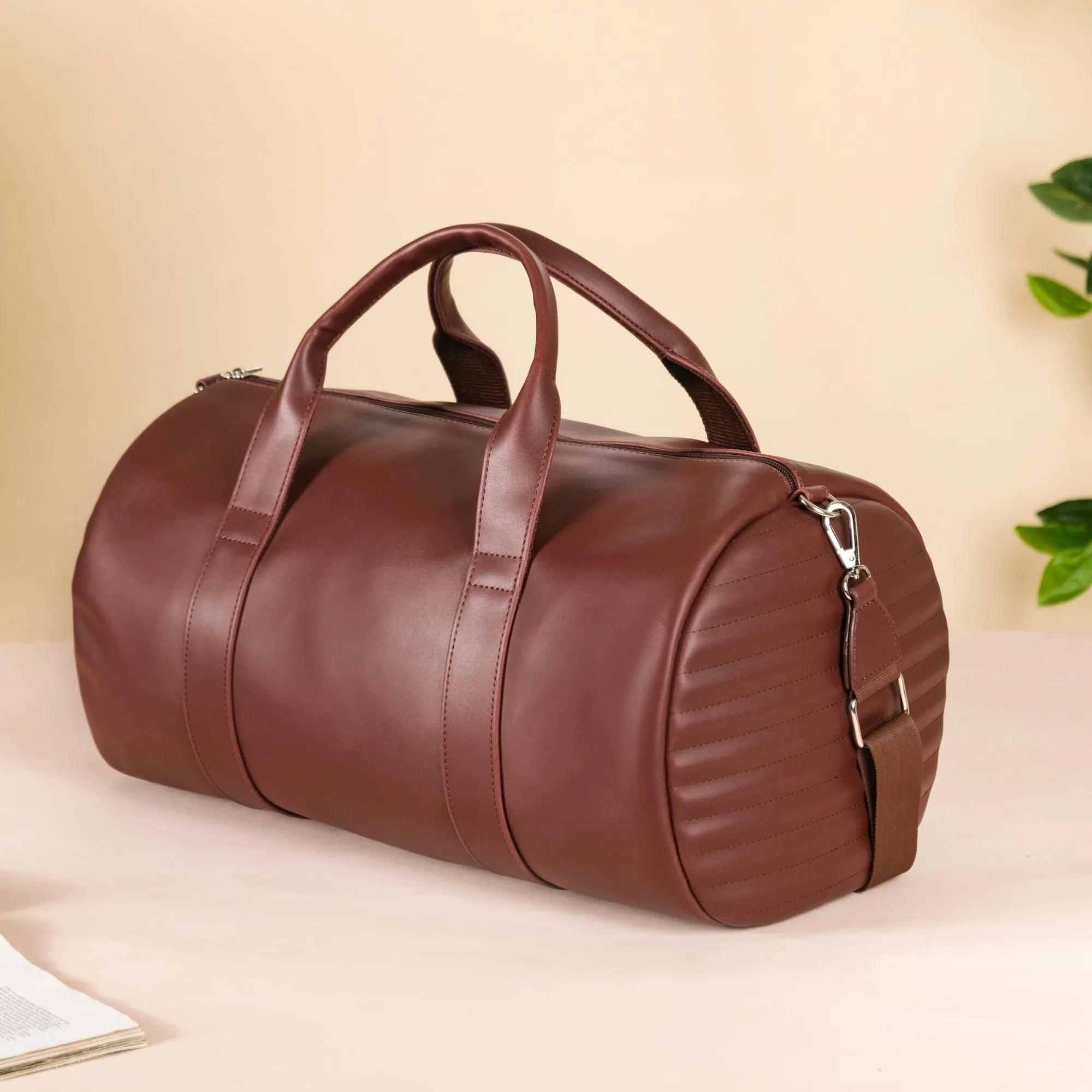 Wanderlust Duffle Bag Brown Large 17x9 Inch