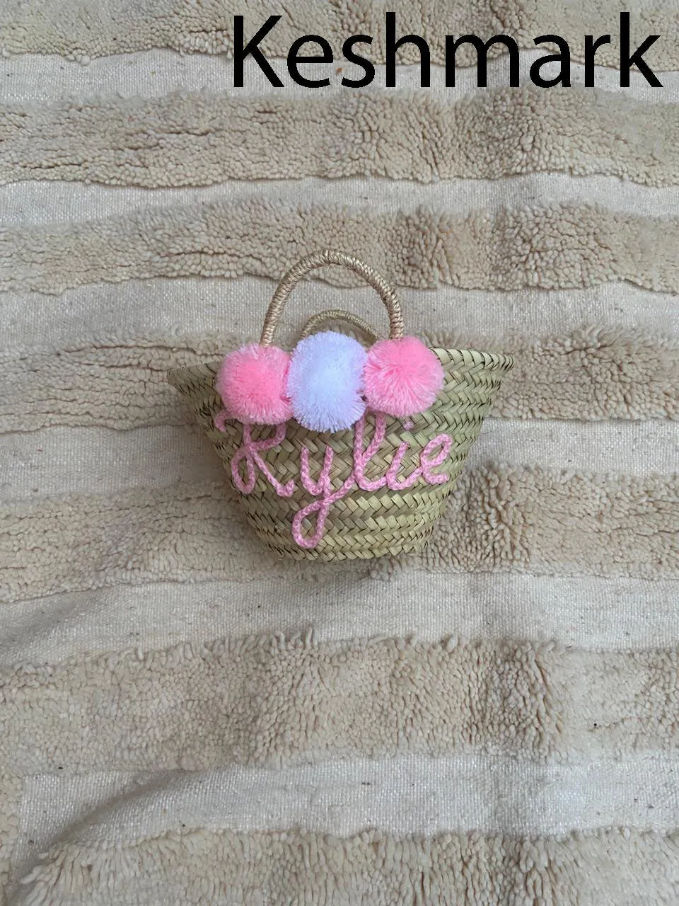 Wedding gift Personalized mini straw basket, bridal bags, customized straw bag, custom beach bag, straw tote, beach straw bags, embroidered bags